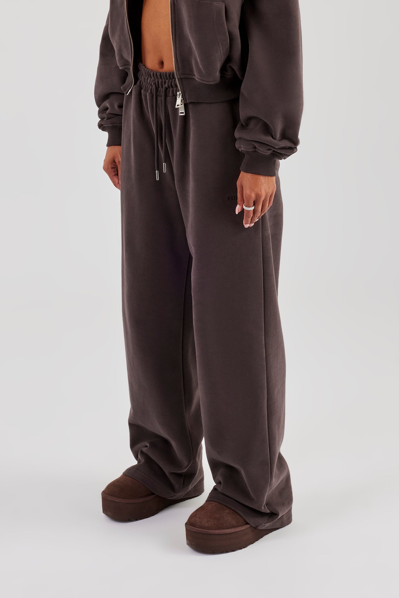 Wide Leg Jogger - Coffee
