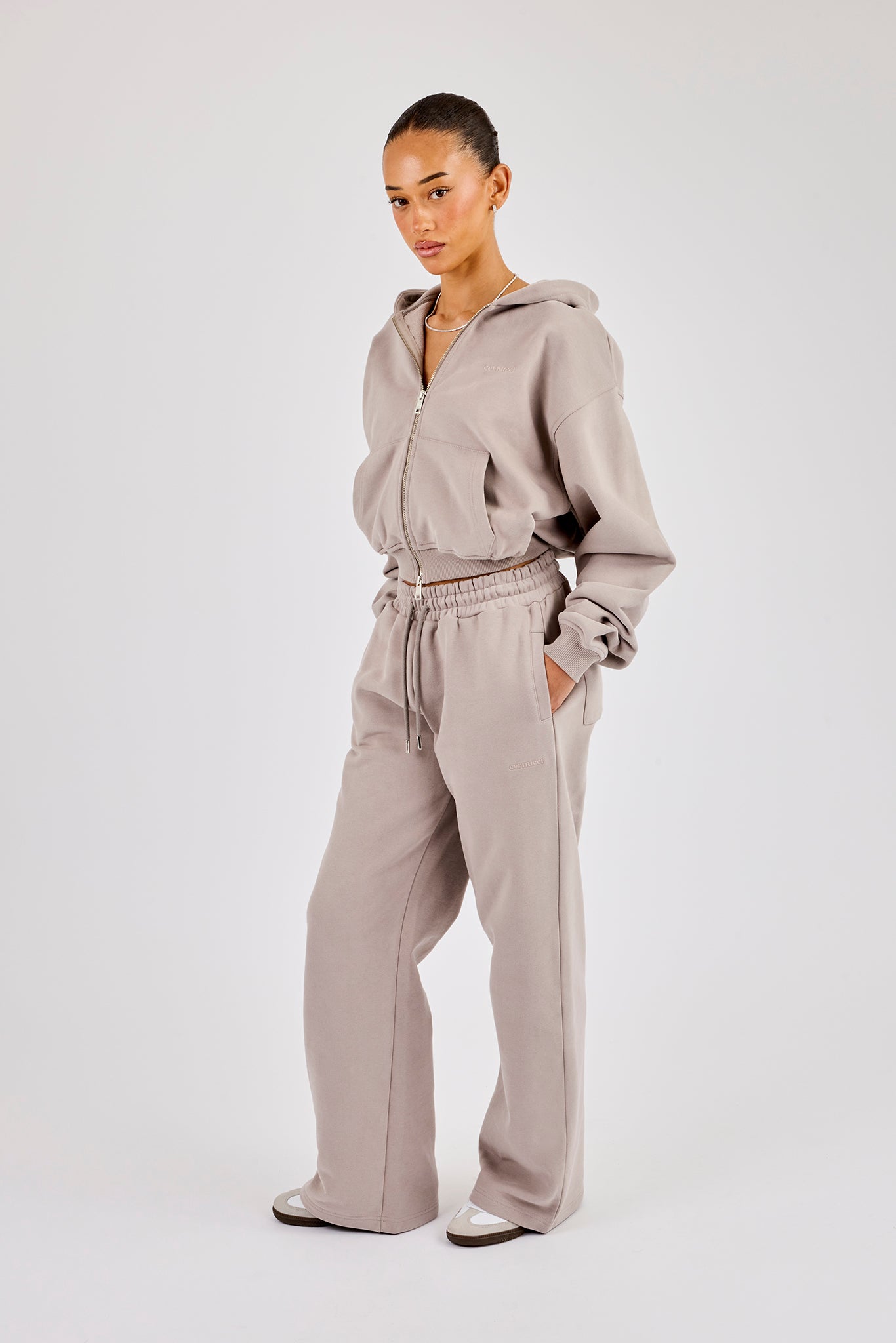 Cernucci Cropped Zip Through Hoodie & Wide Leg Jogger – Stone