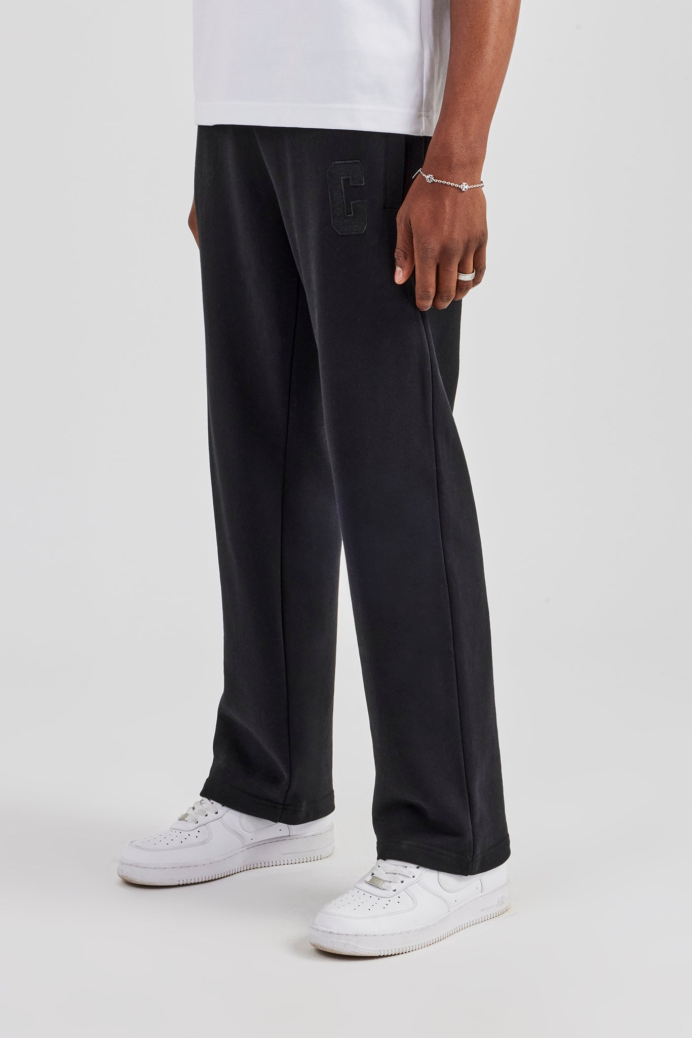 Embroidered C Straight Leg Jogger - Black