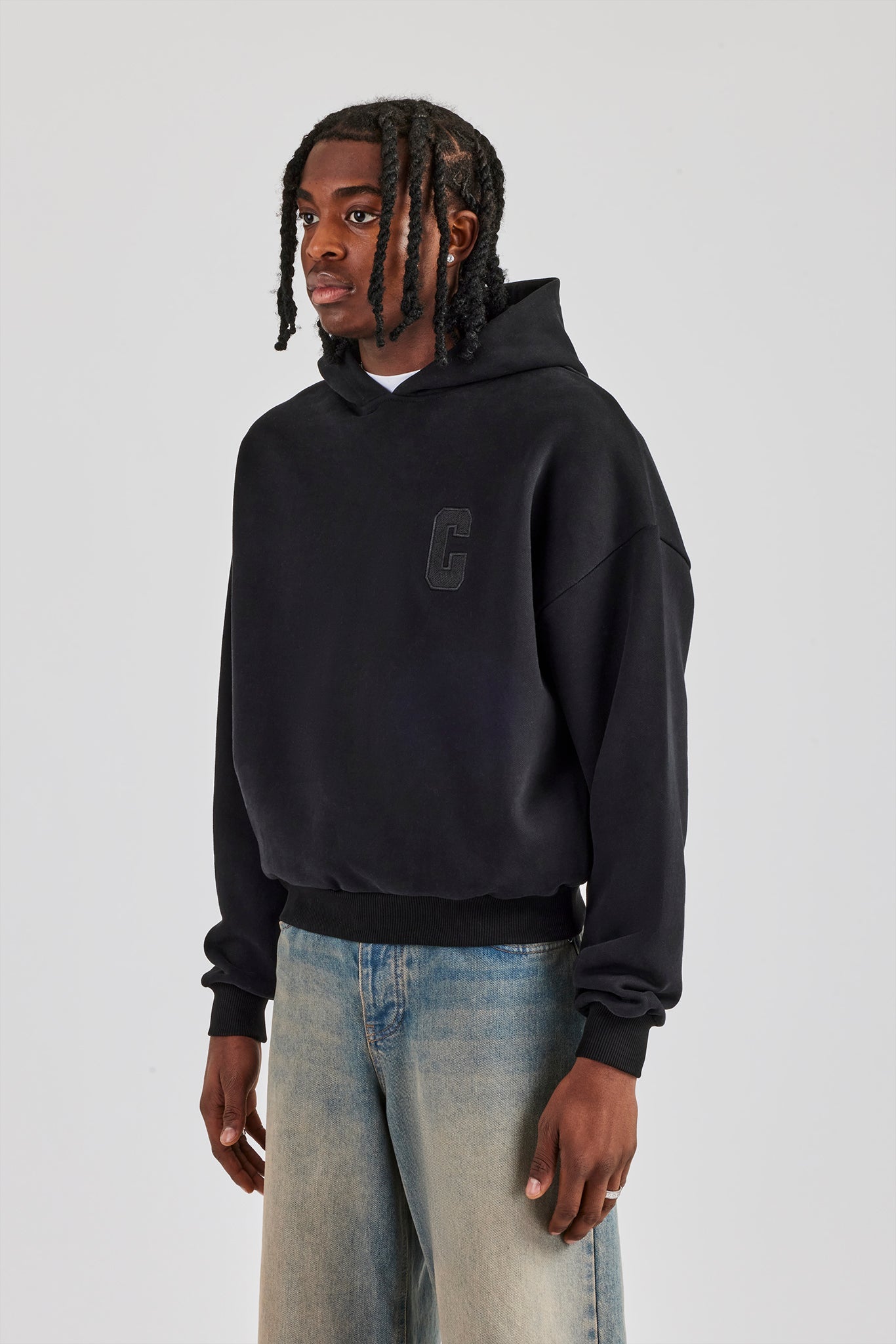 Embroidered C Boxy Hoodie - Black