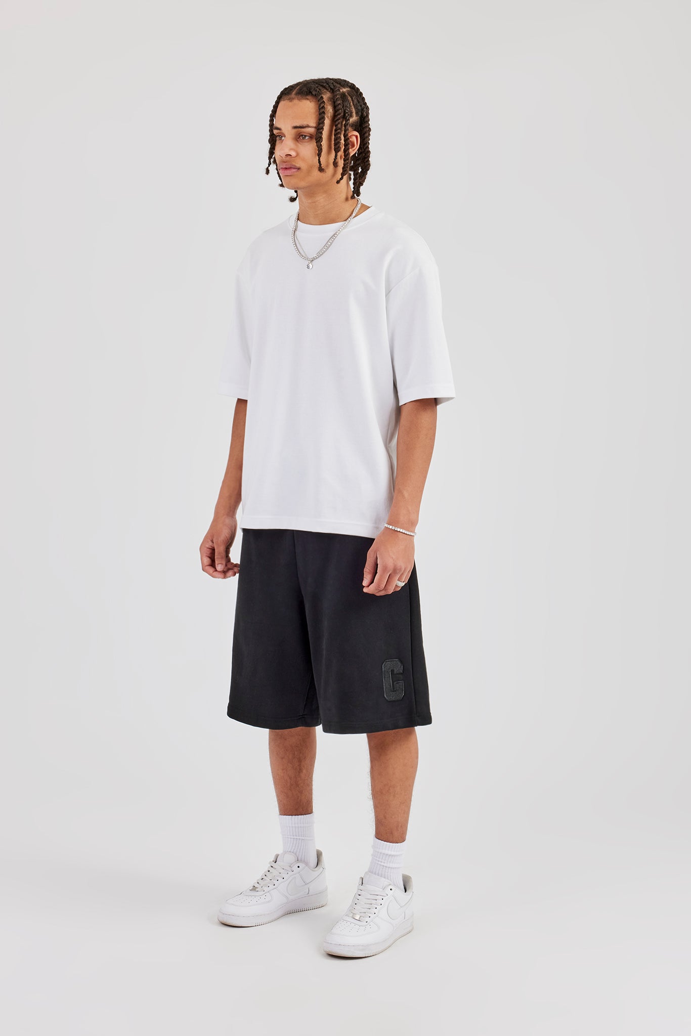 Embroidered C Jort - Black