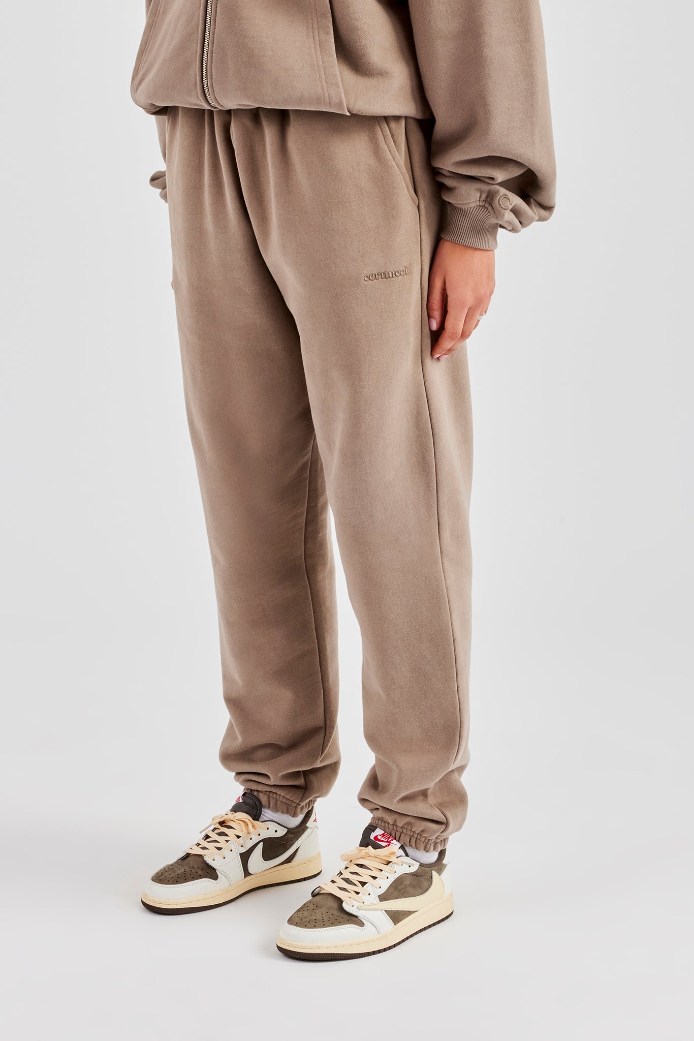 Womens Cuffed Jogger - Taupe
