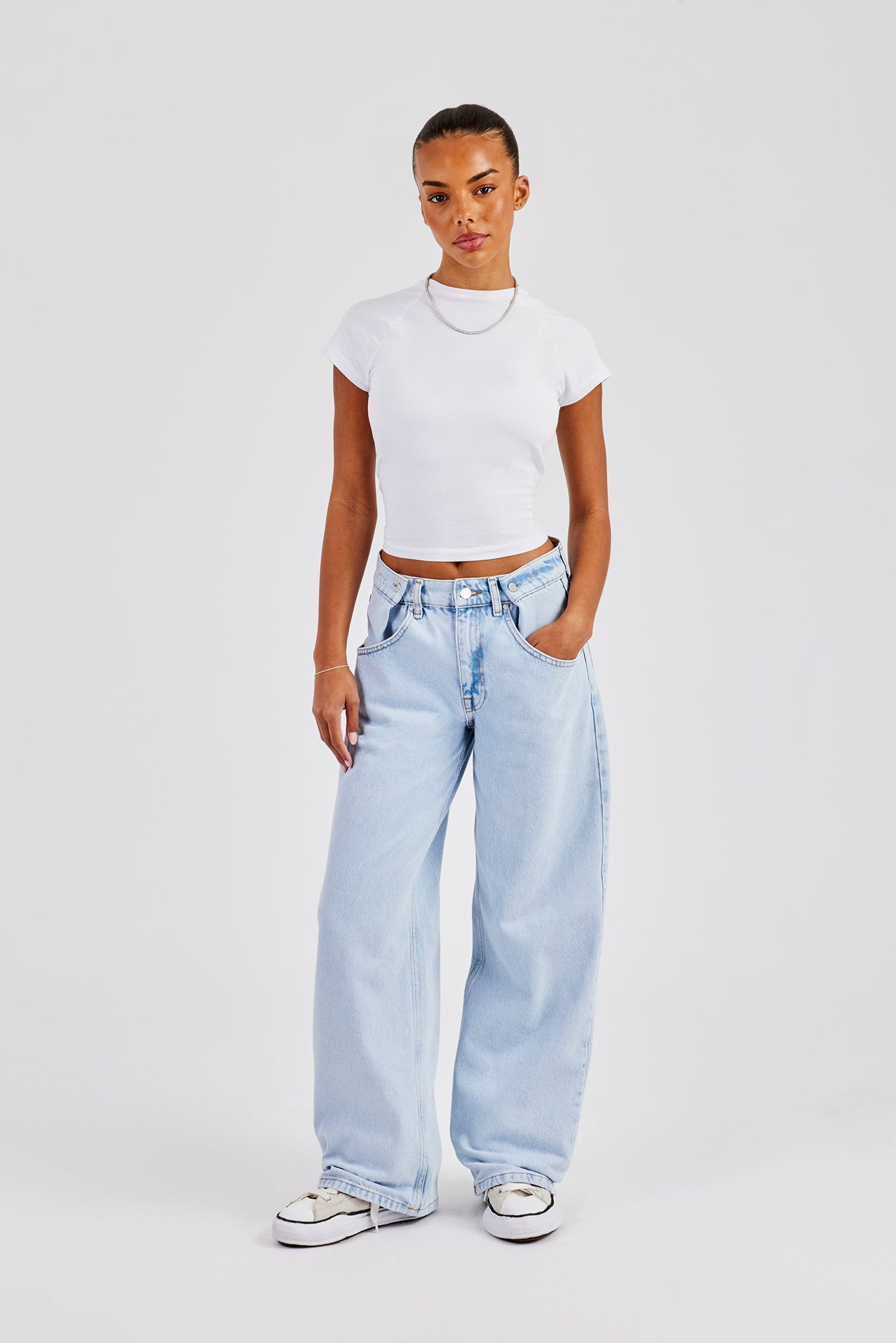 Baggy Fit Button Detail Jeans - Light Blue