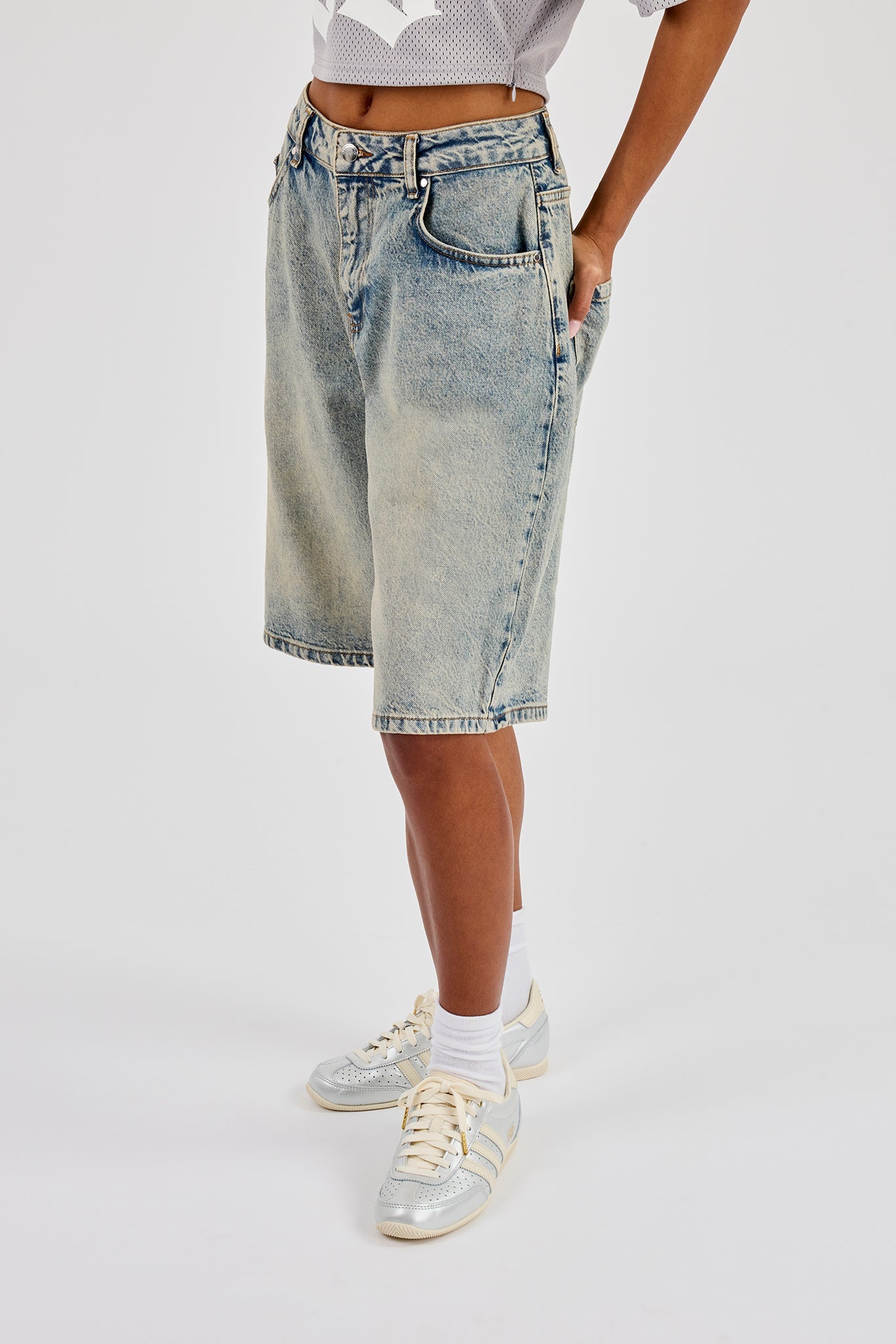 Ladies Baggy Denim Jort - Antique Wash