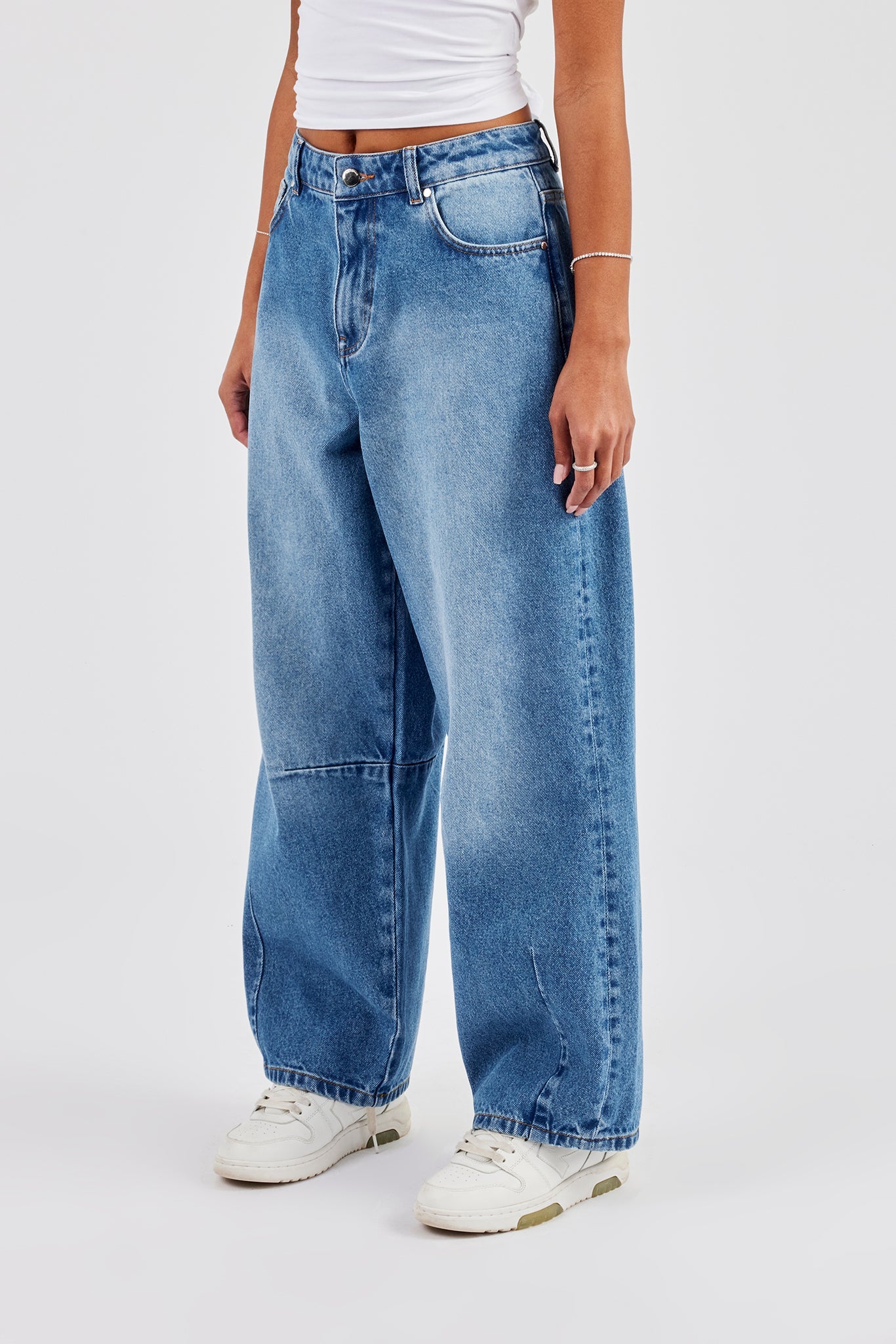 Baggy Balloon Fit Jeans - Mid Blue