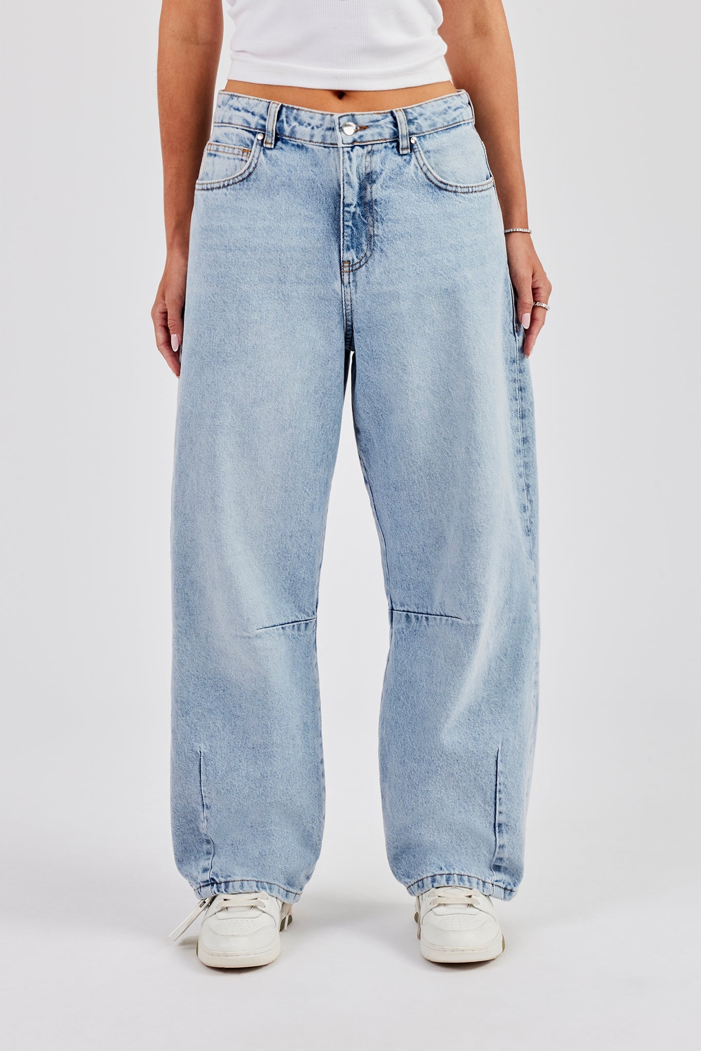 Baggy Balloon Fit Jeans - Light Blue