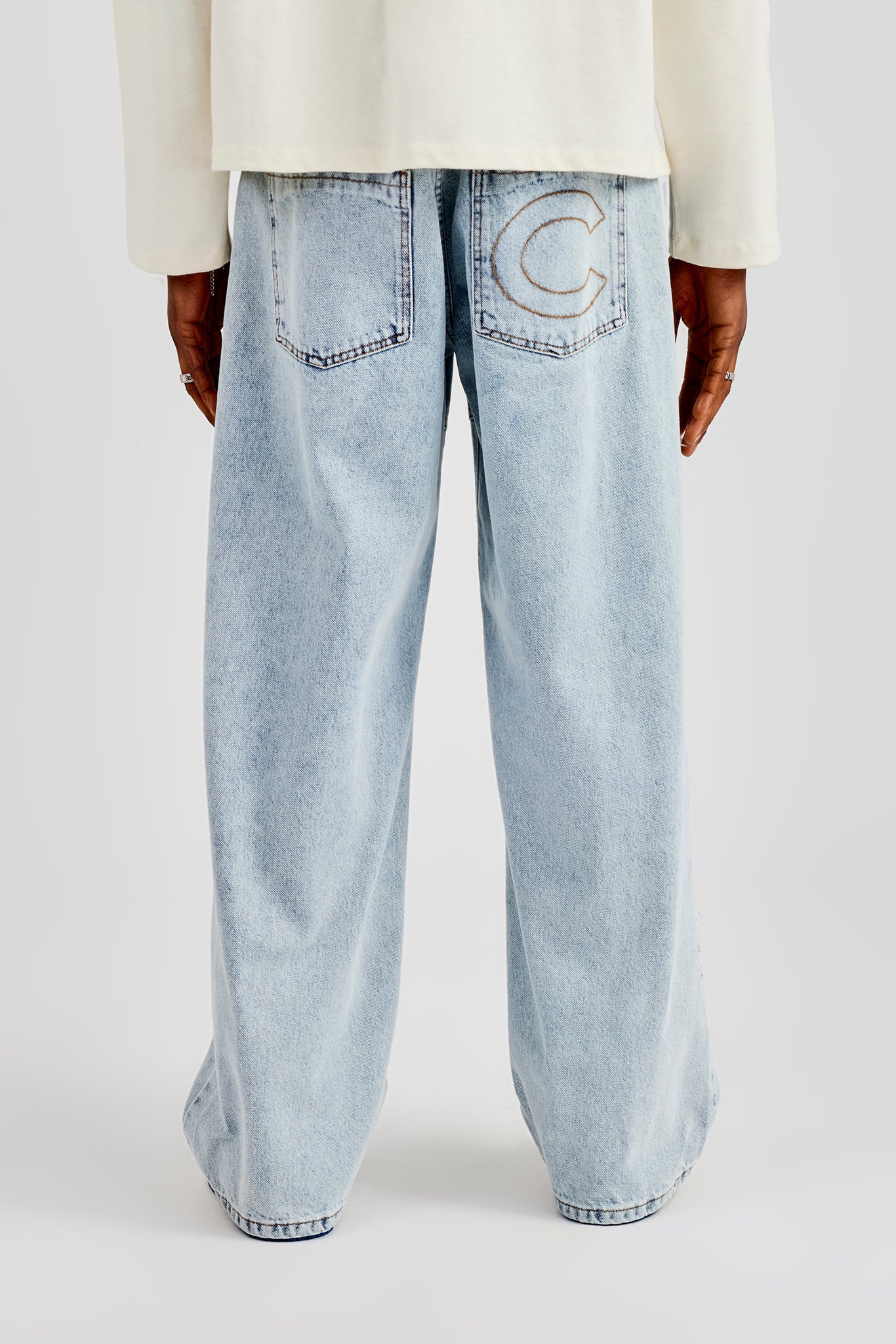 Etched Motif Baggy Fit Jean - Light Blue