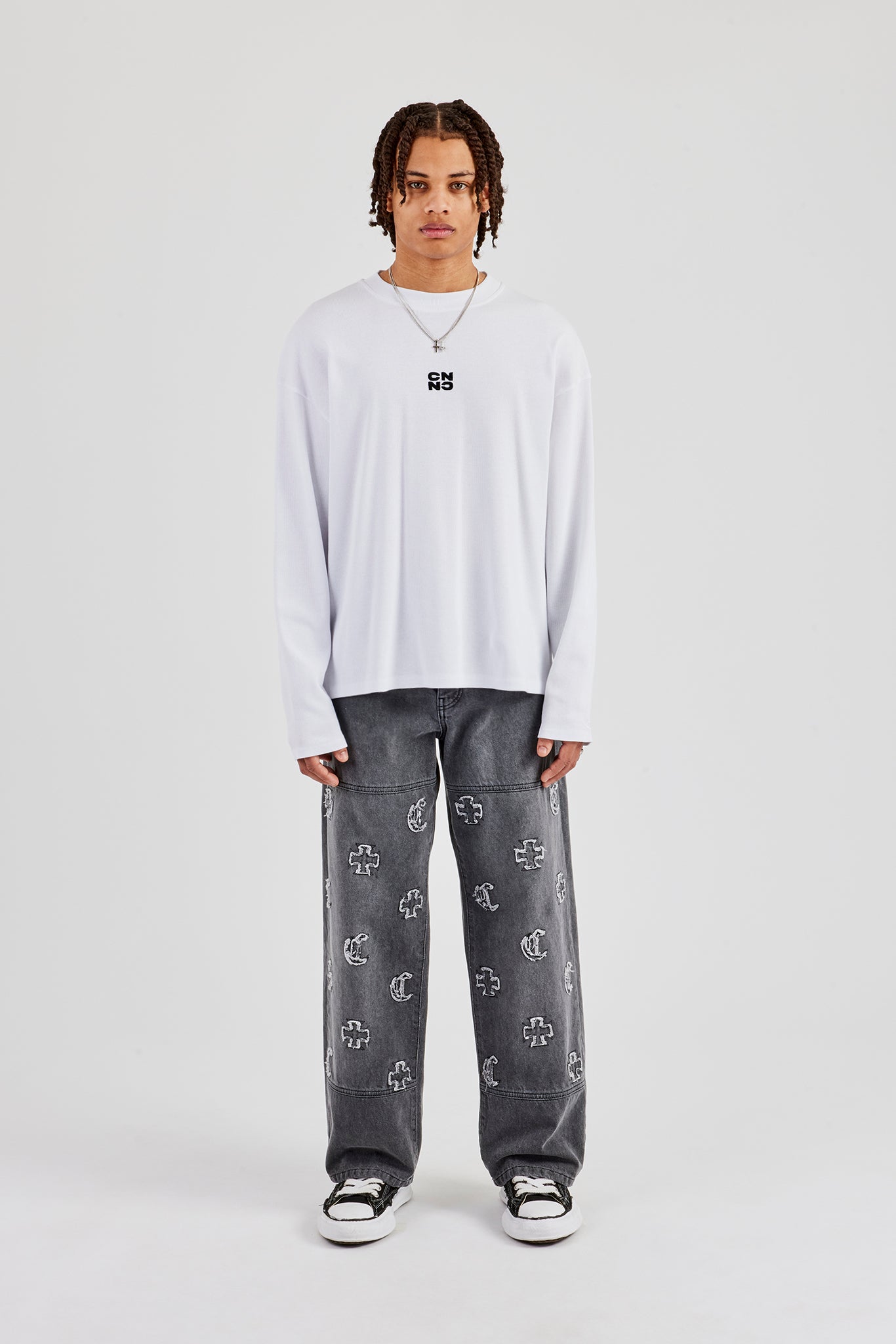 Ribbed Long Sleeve Embroidered T-Shirt - White