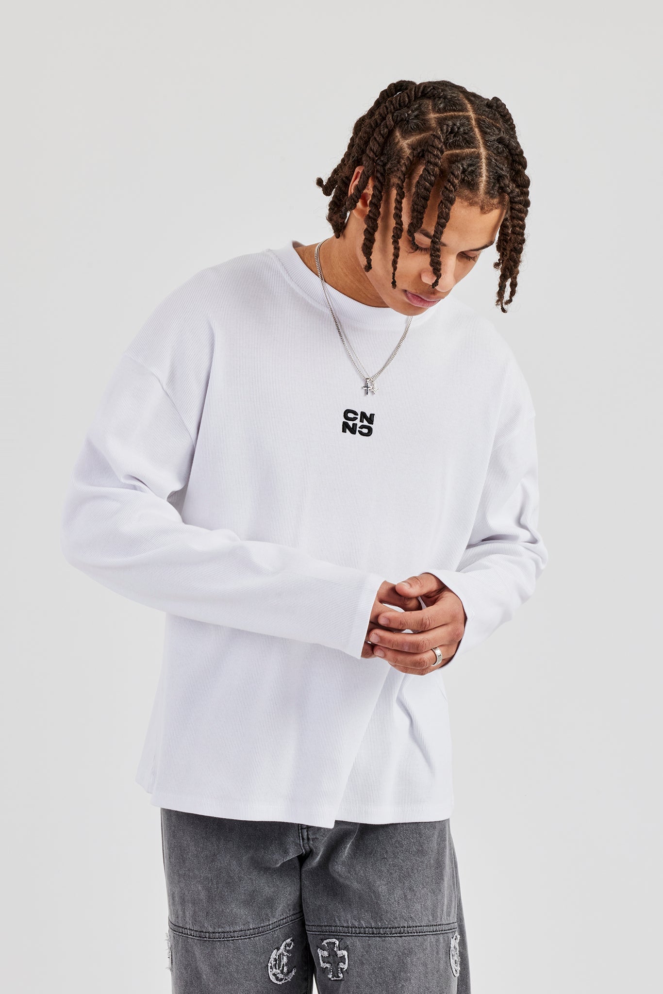 Ribbed Long Sleeve Embroidered T-Shirt - White