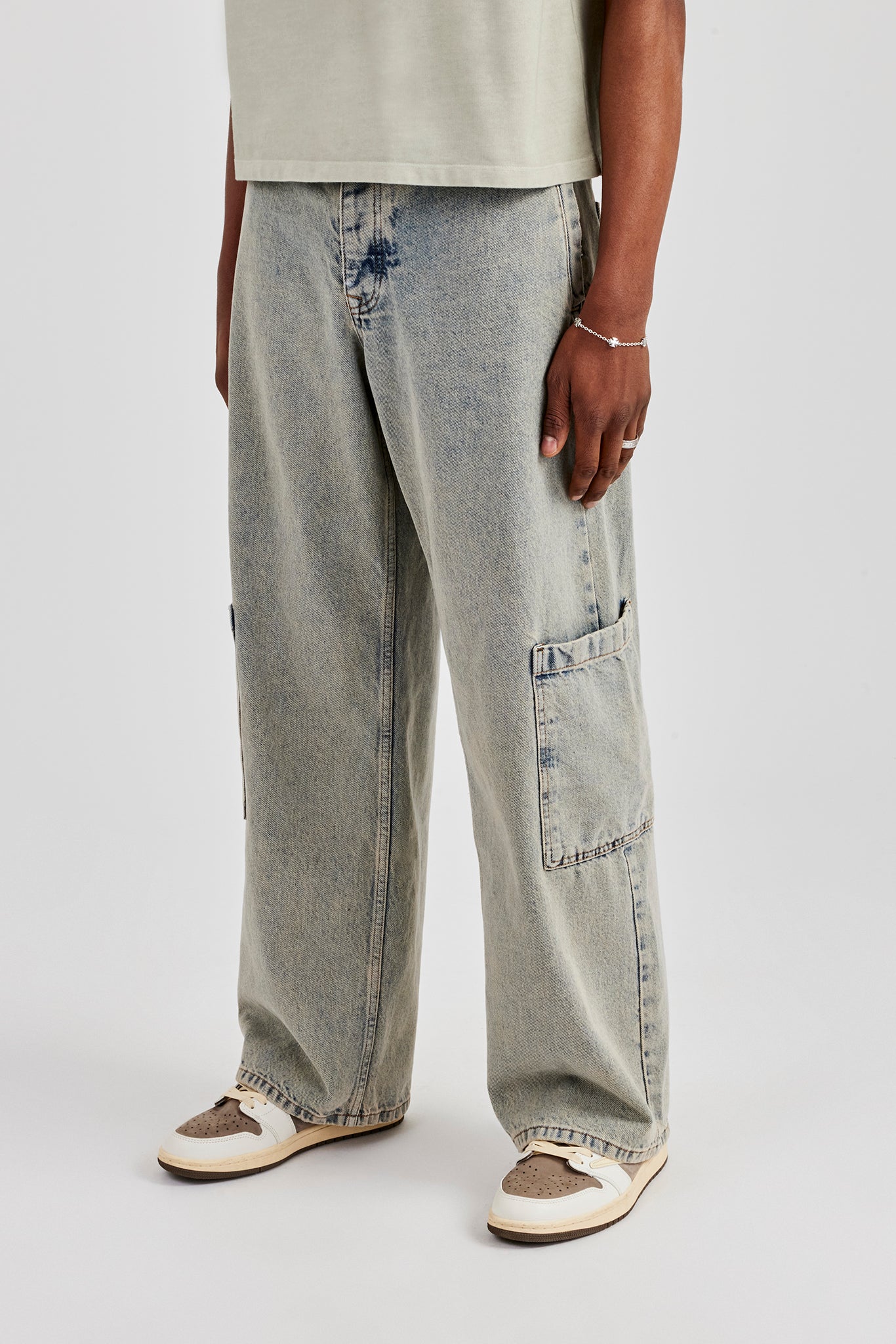 Baggy Fit Patch Pocket Jean - Antique Wash