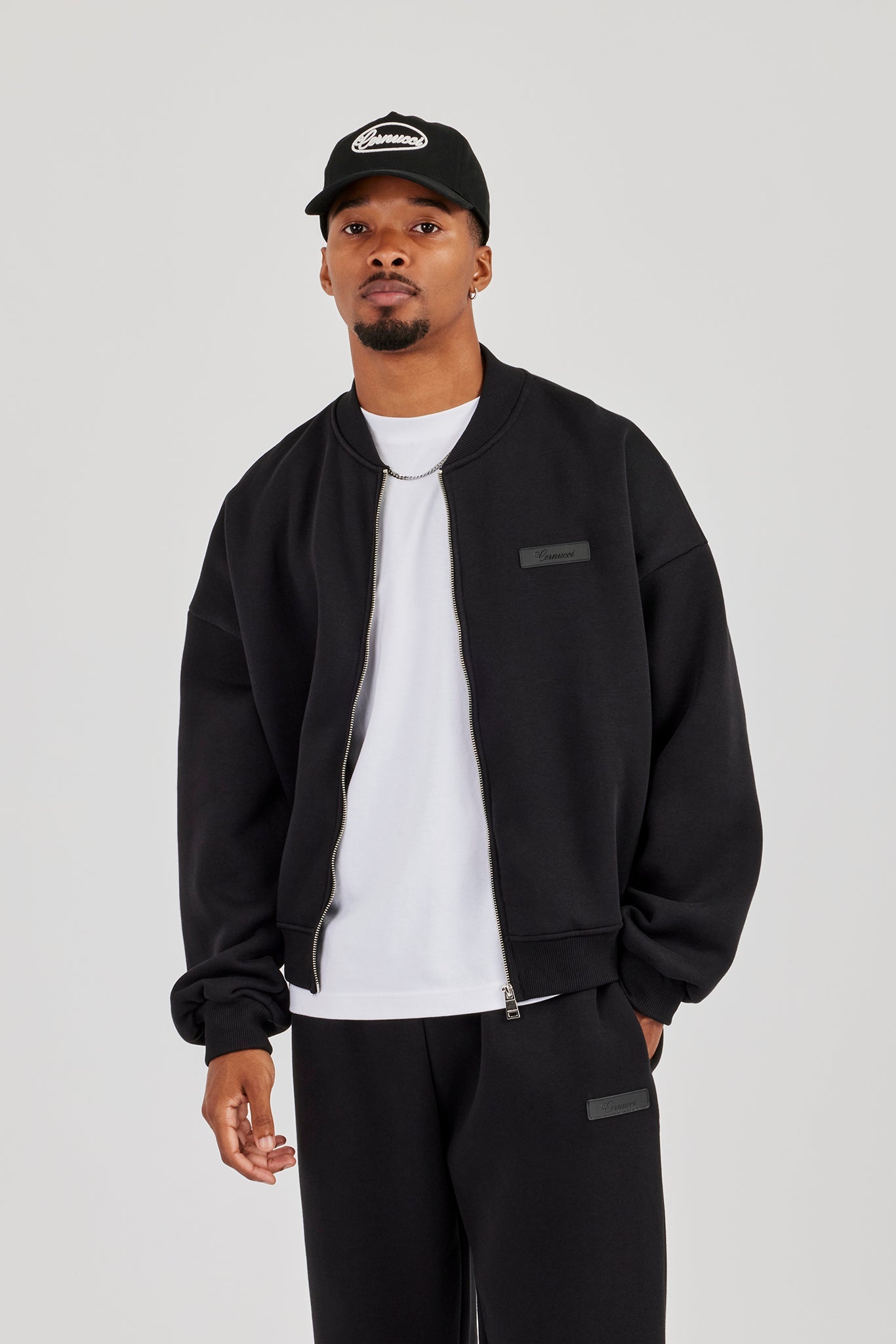 Logo Tab Bomber  Black