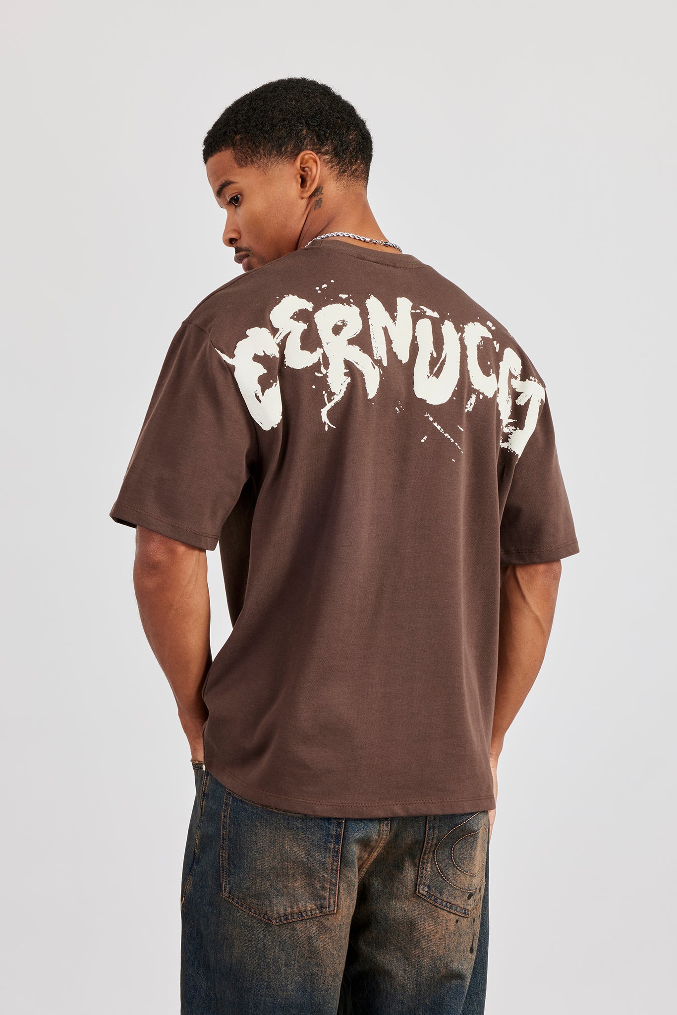 Regular Back Puff Print T-Shirt - Chocolate