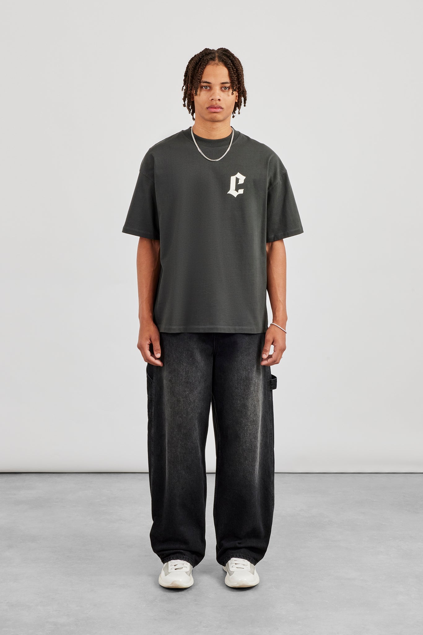 Oversized Gothic Font Print T-Shirt - Charcoal