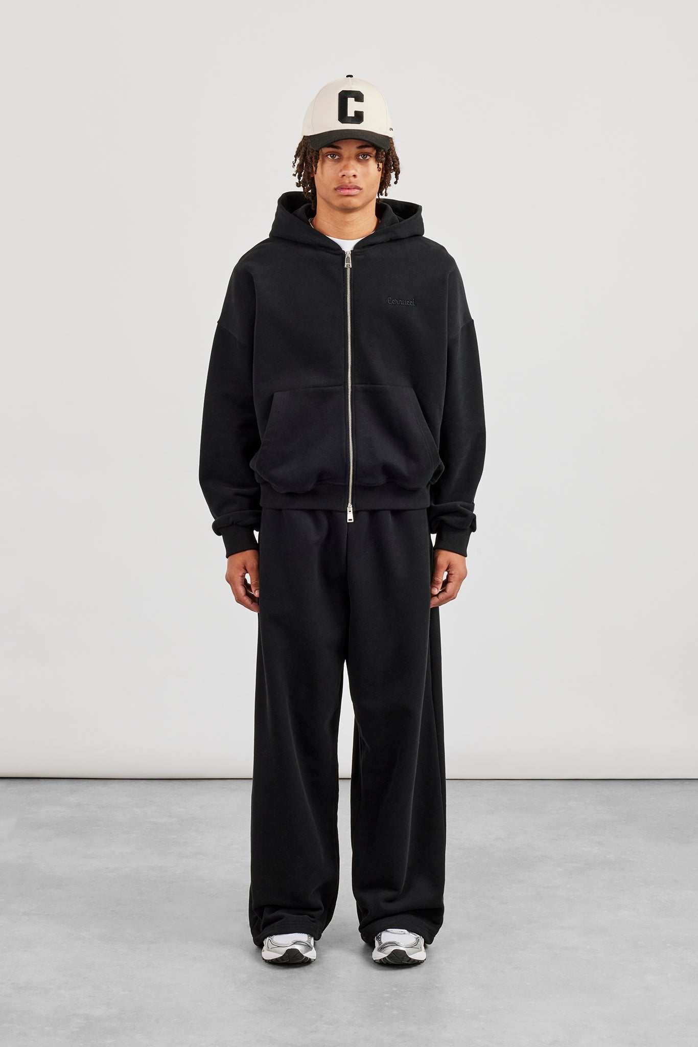 Zip Hoodie & Baggy Fit Jogger - Black