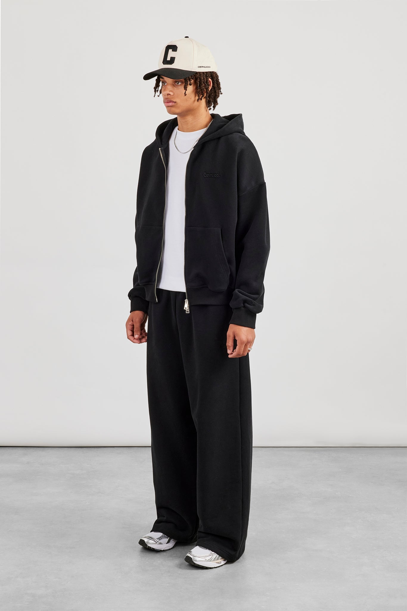 Zip Hoodie & Baggy Fit Jogger - Black