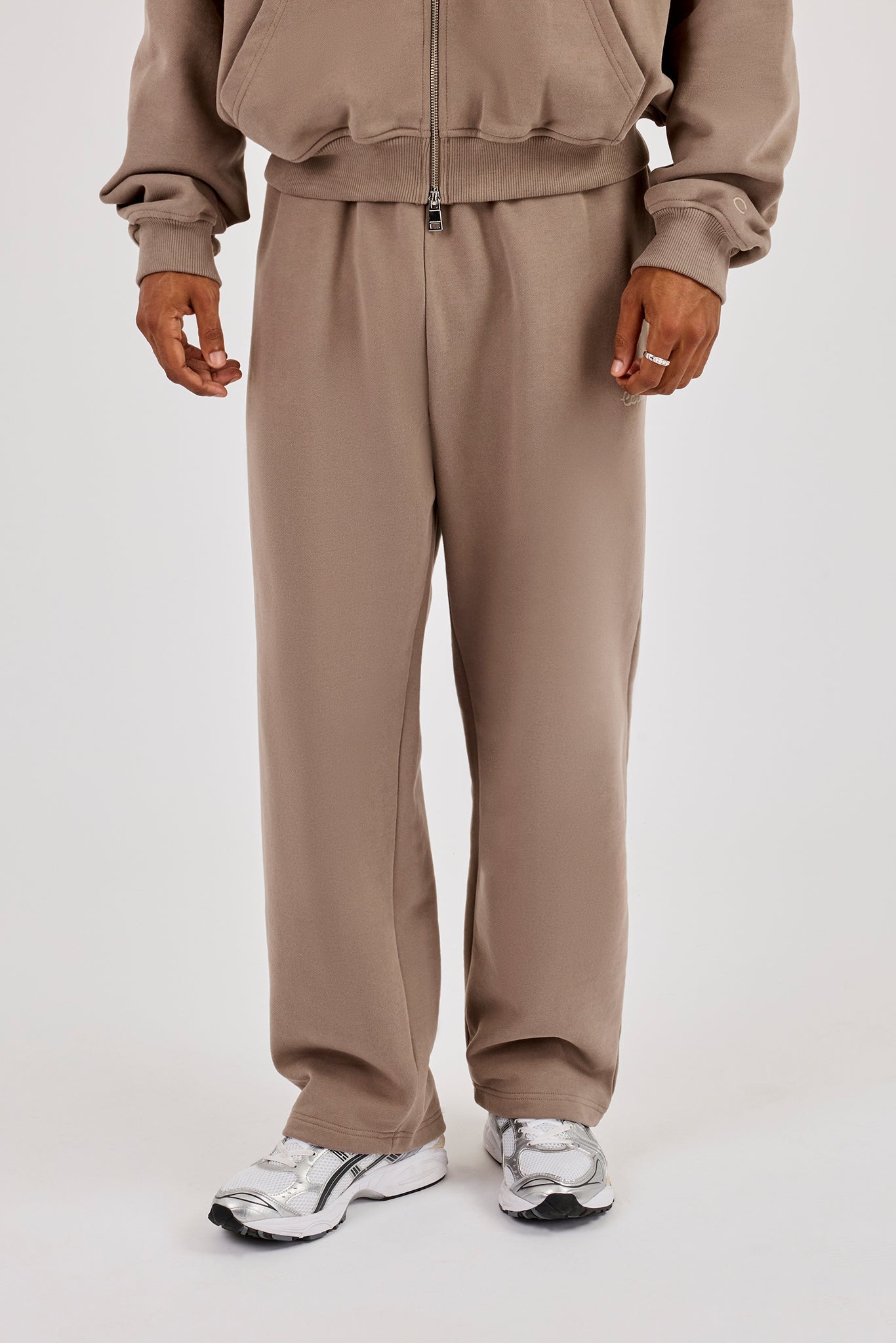 Relaxed Jogger - Falcon Stone