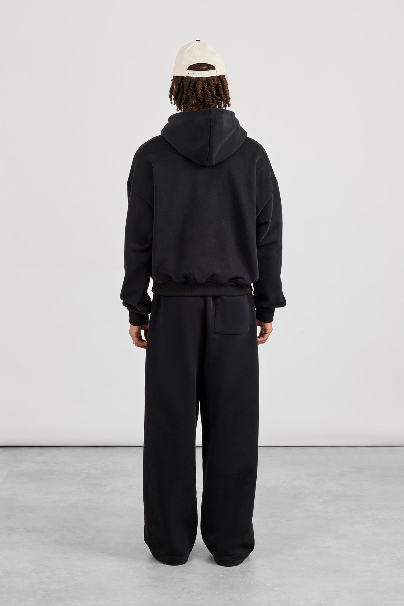 Boxy Hoodie & Baggy Fit Jogger - Black