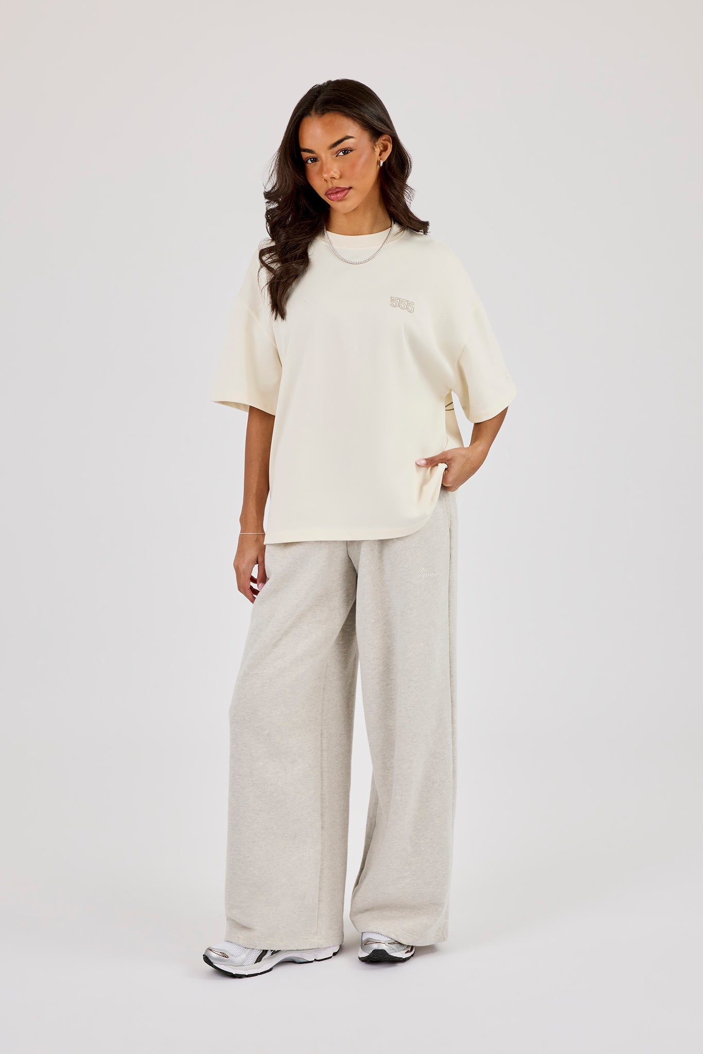 555 Embroidered Oversized T-Shirt - Off White