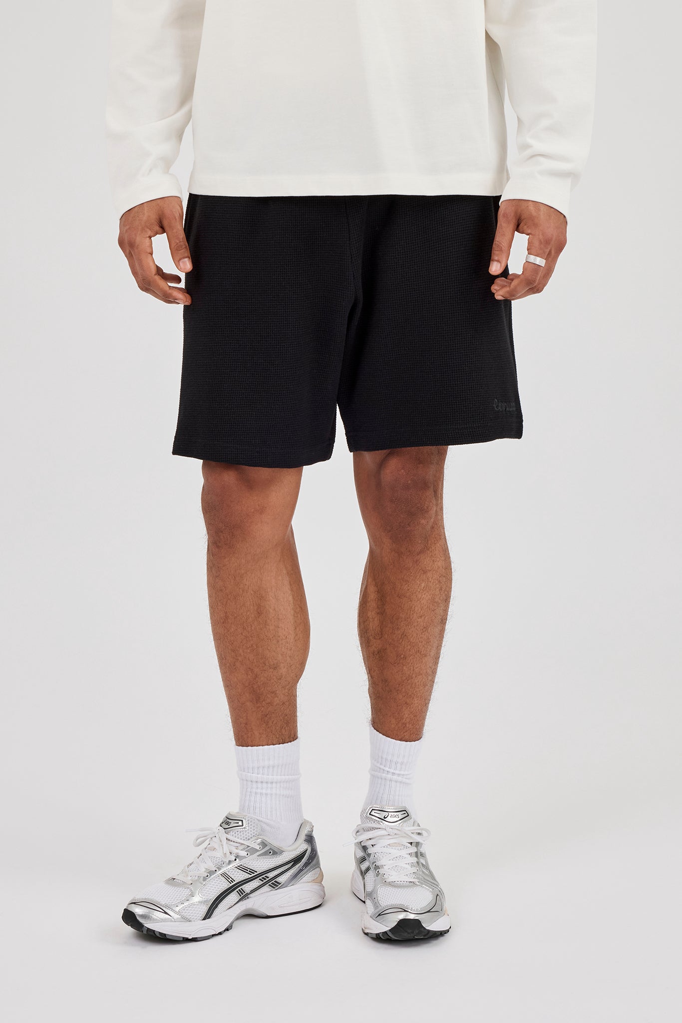 Waffle Relaxed Short - Black