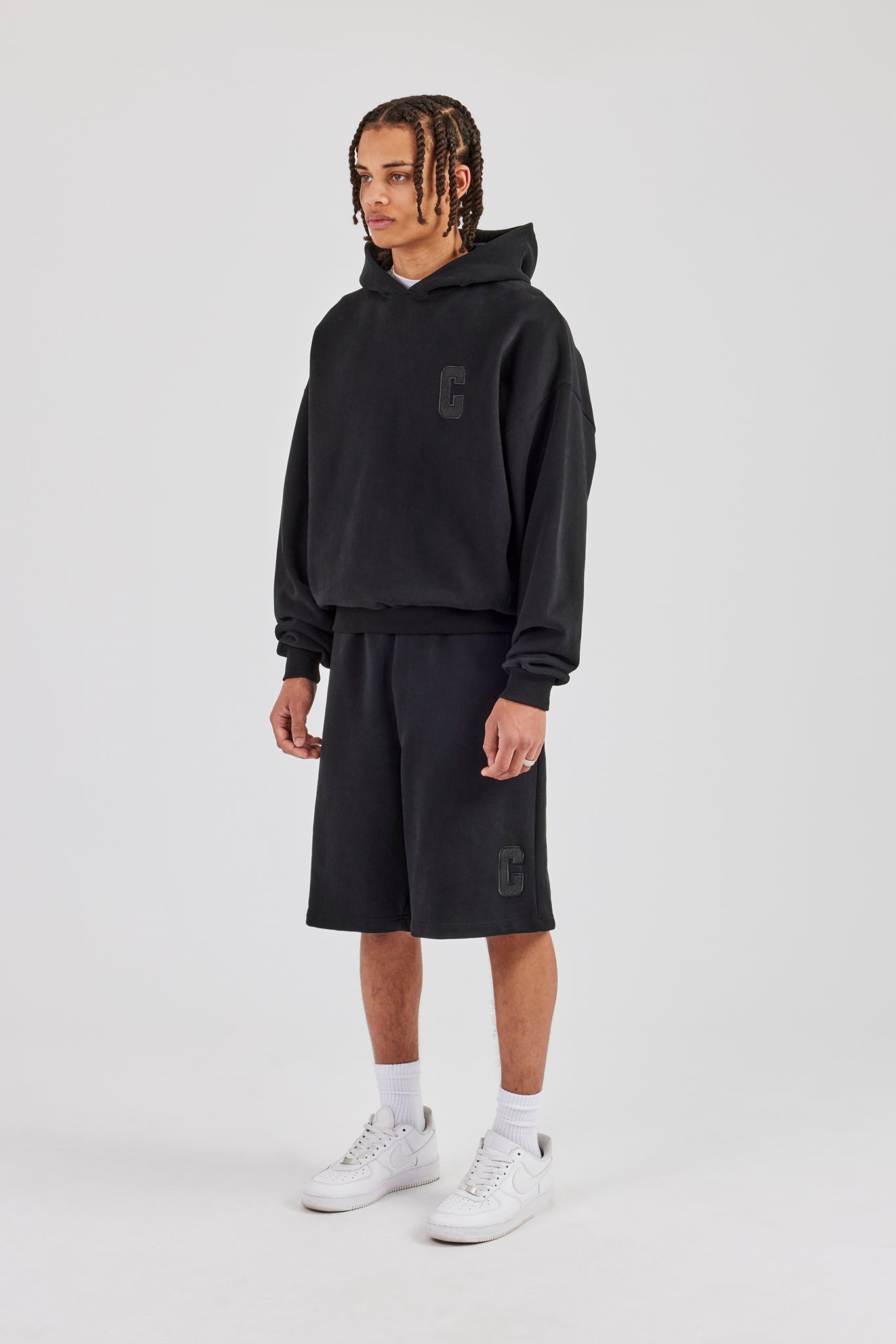 Embroidered C Boxy Hoodie & Jort - Black