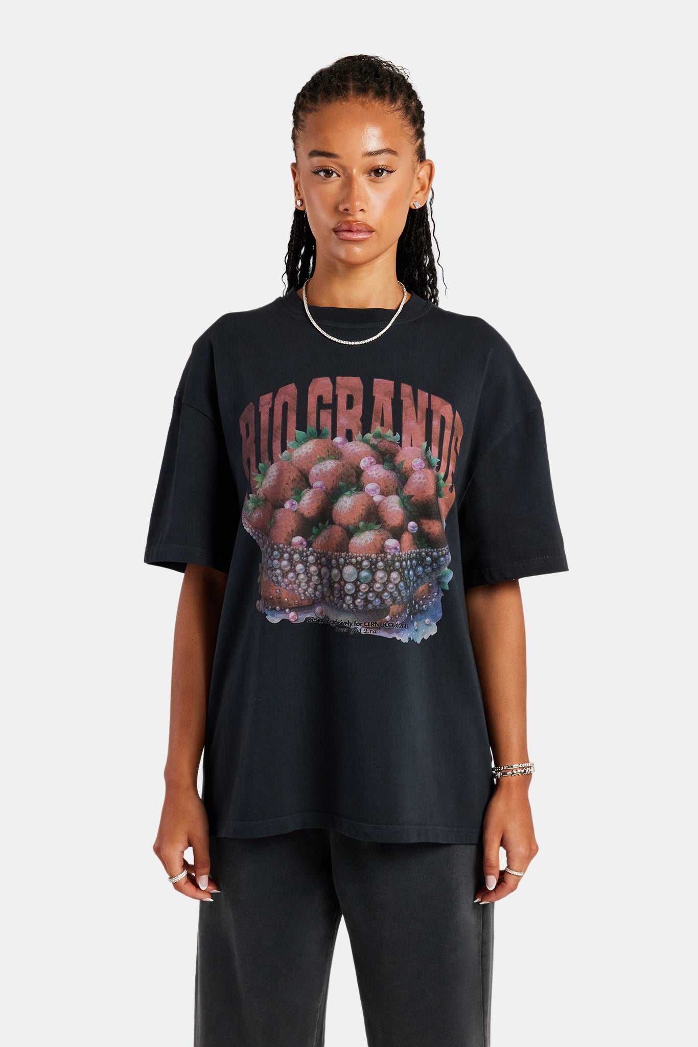 Strawberryブラウス Oversized Washed Strawberry Graphic T-Shirt - Vintage Wash