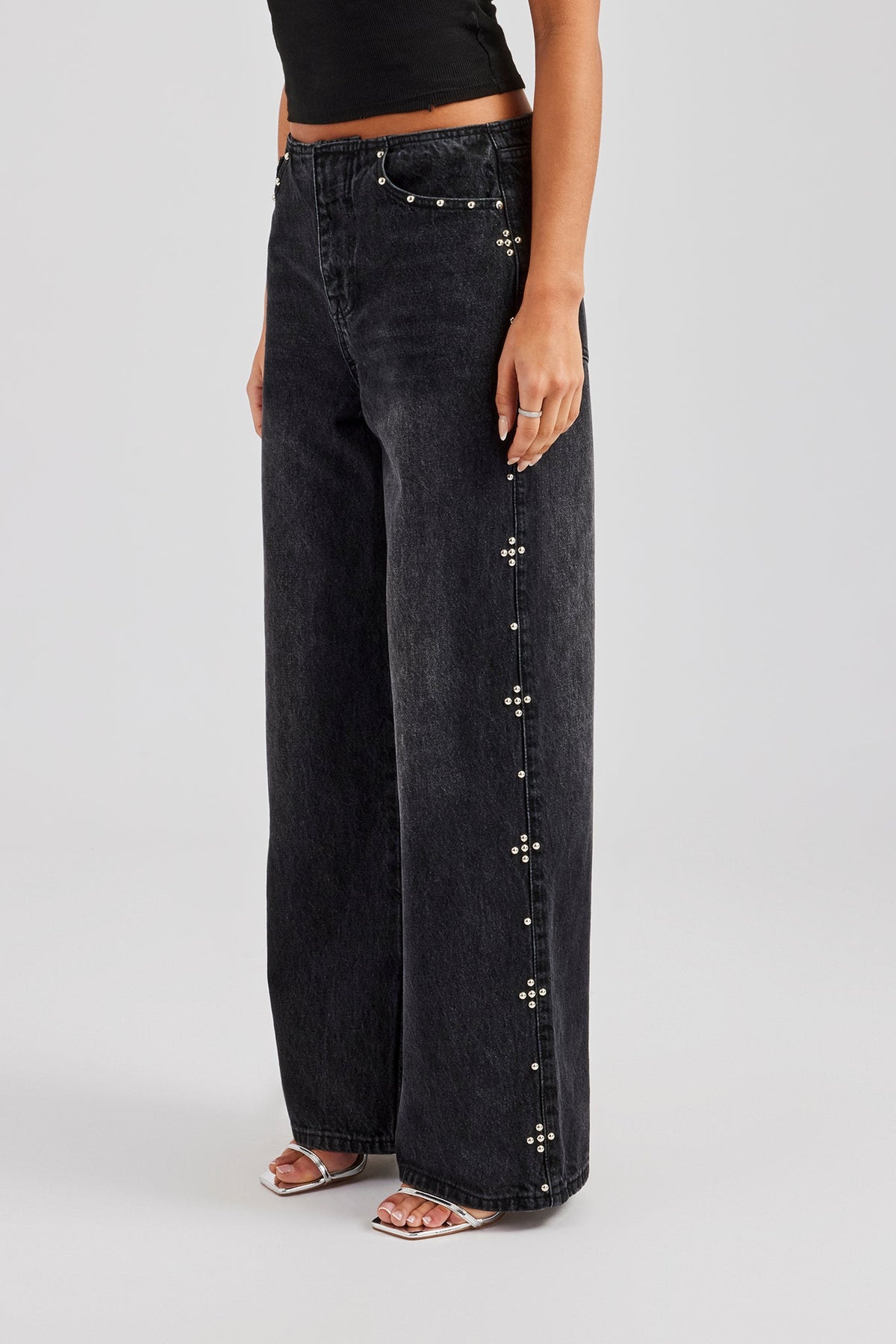 Stud Detail Baggy Jean - Washed Black – Cernucci US