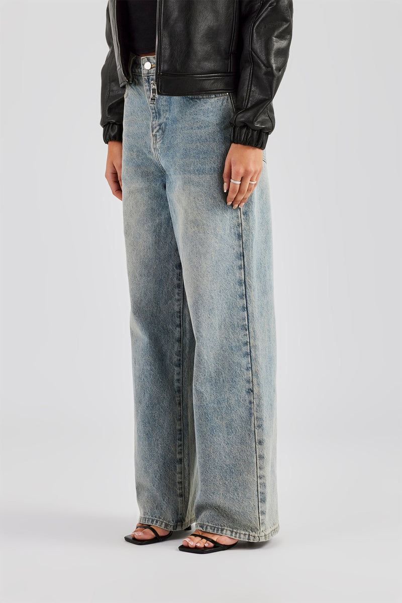 Womens Baggy Fit Jean - Antique Wash