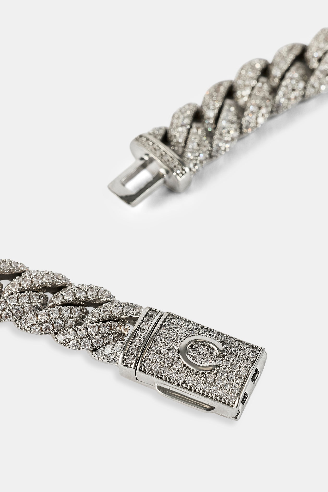 Yukinobu.ChaiNo.8キグバック付き Iced Cuban Chain - 8mm - White – Cernucci US