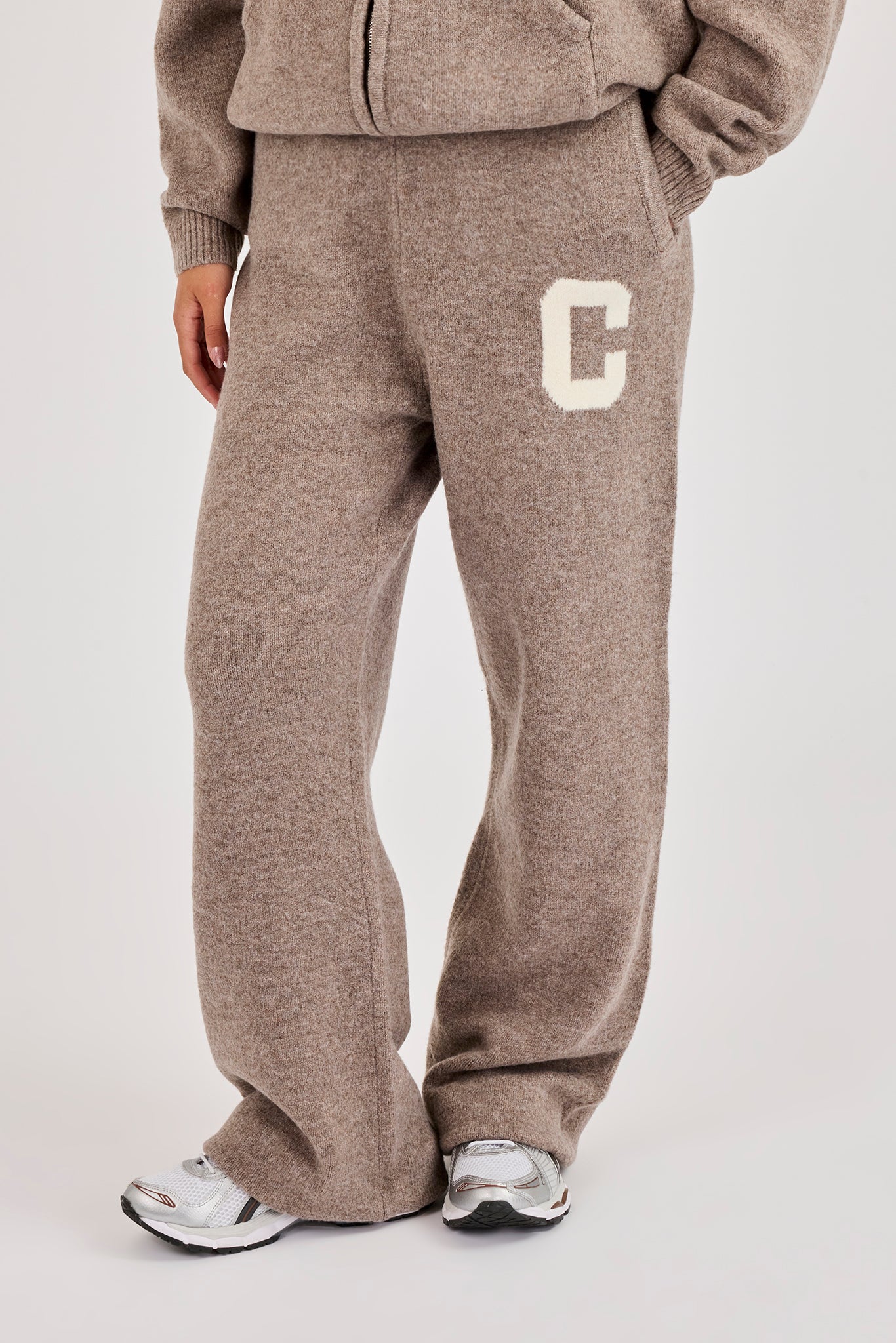 Wide Leg Knitted Jogger - Taupe