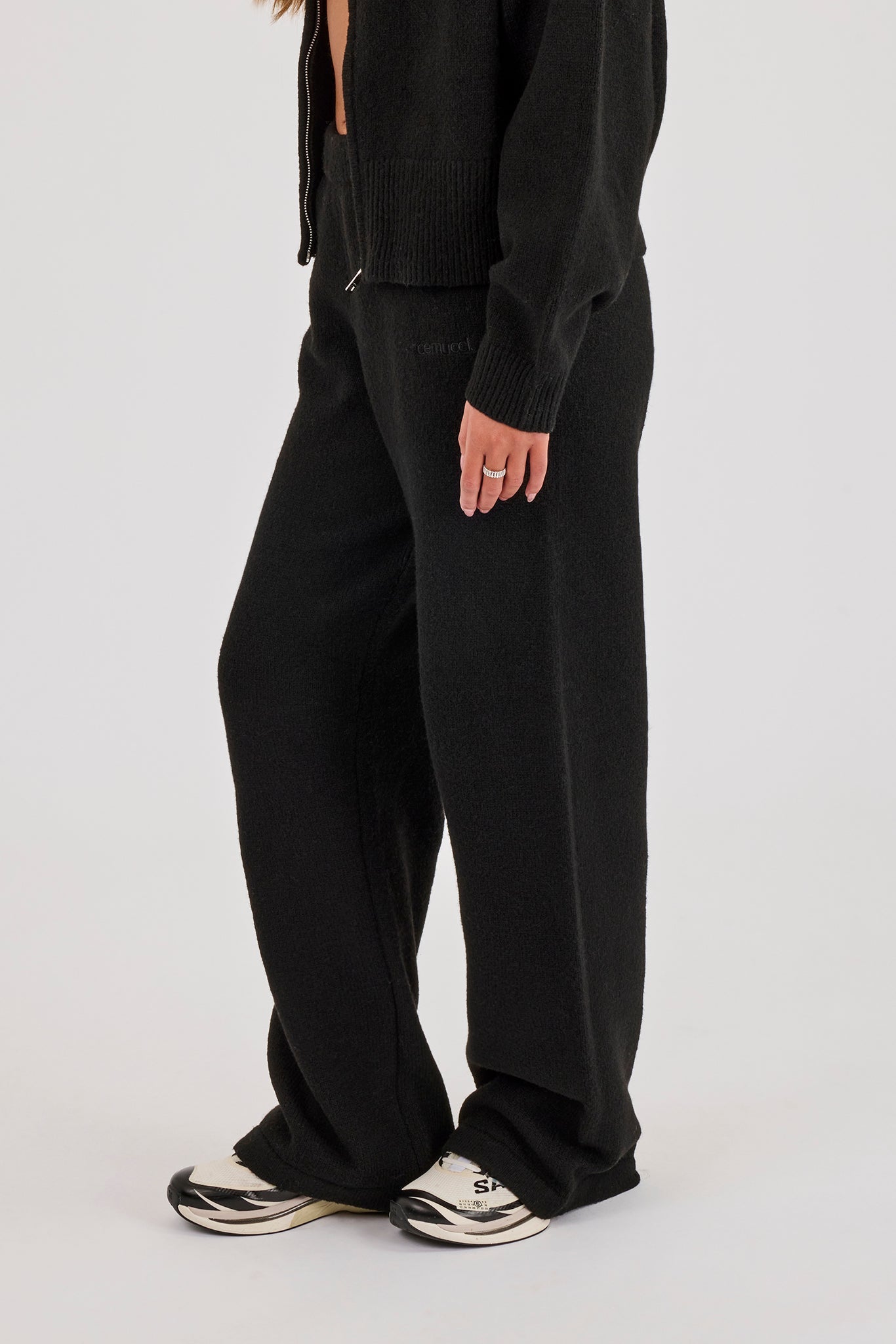 Knitted Embroidered Logo Wide Leg Jogger - Black