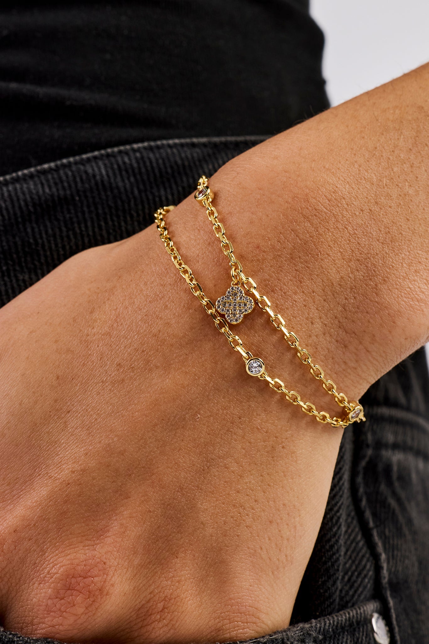 Double Layer Iced & Motif Rolo Bracelet - 10mm - Gold