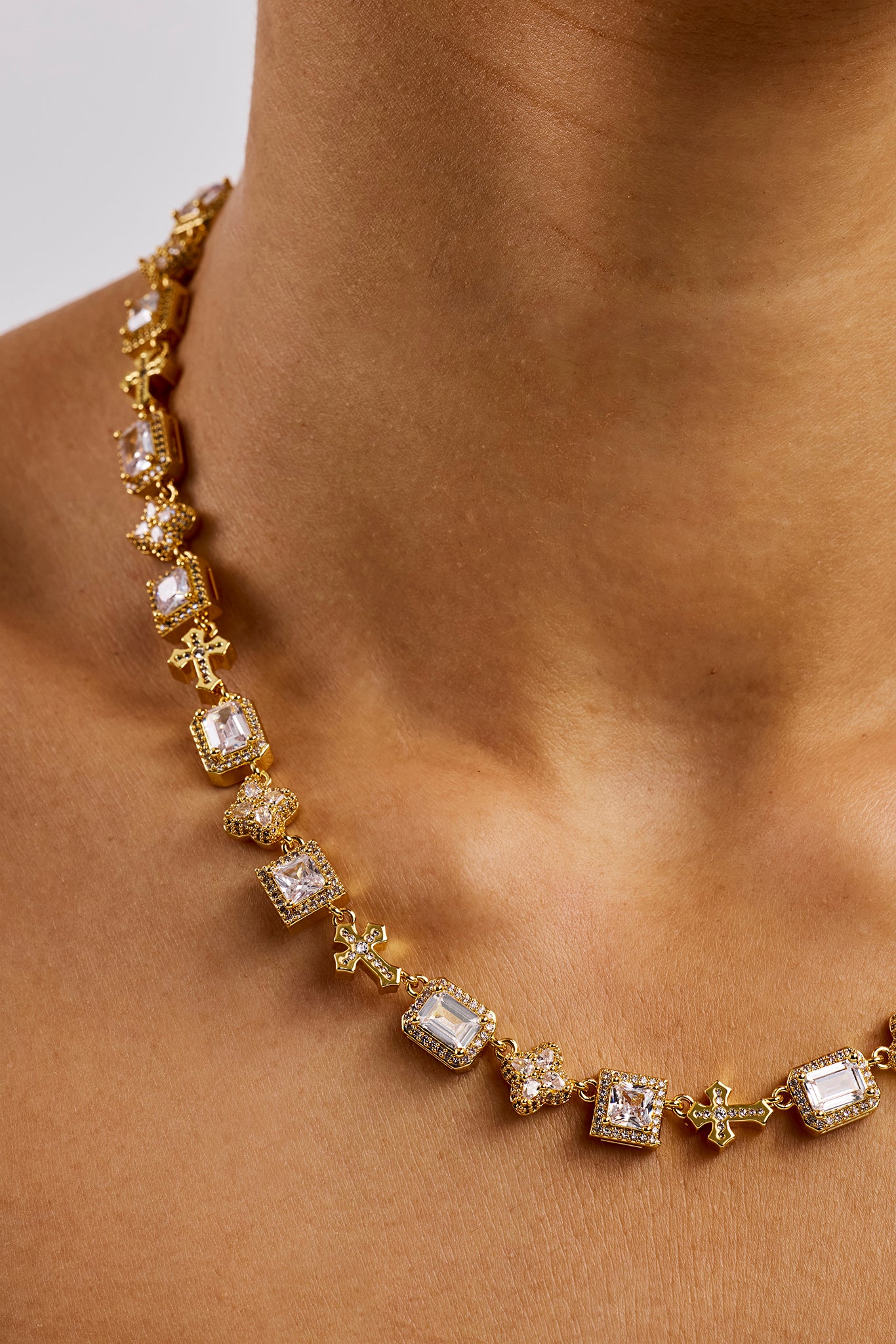 Clear Motif & Cross Gemstone Chain - 8mm - Gold
