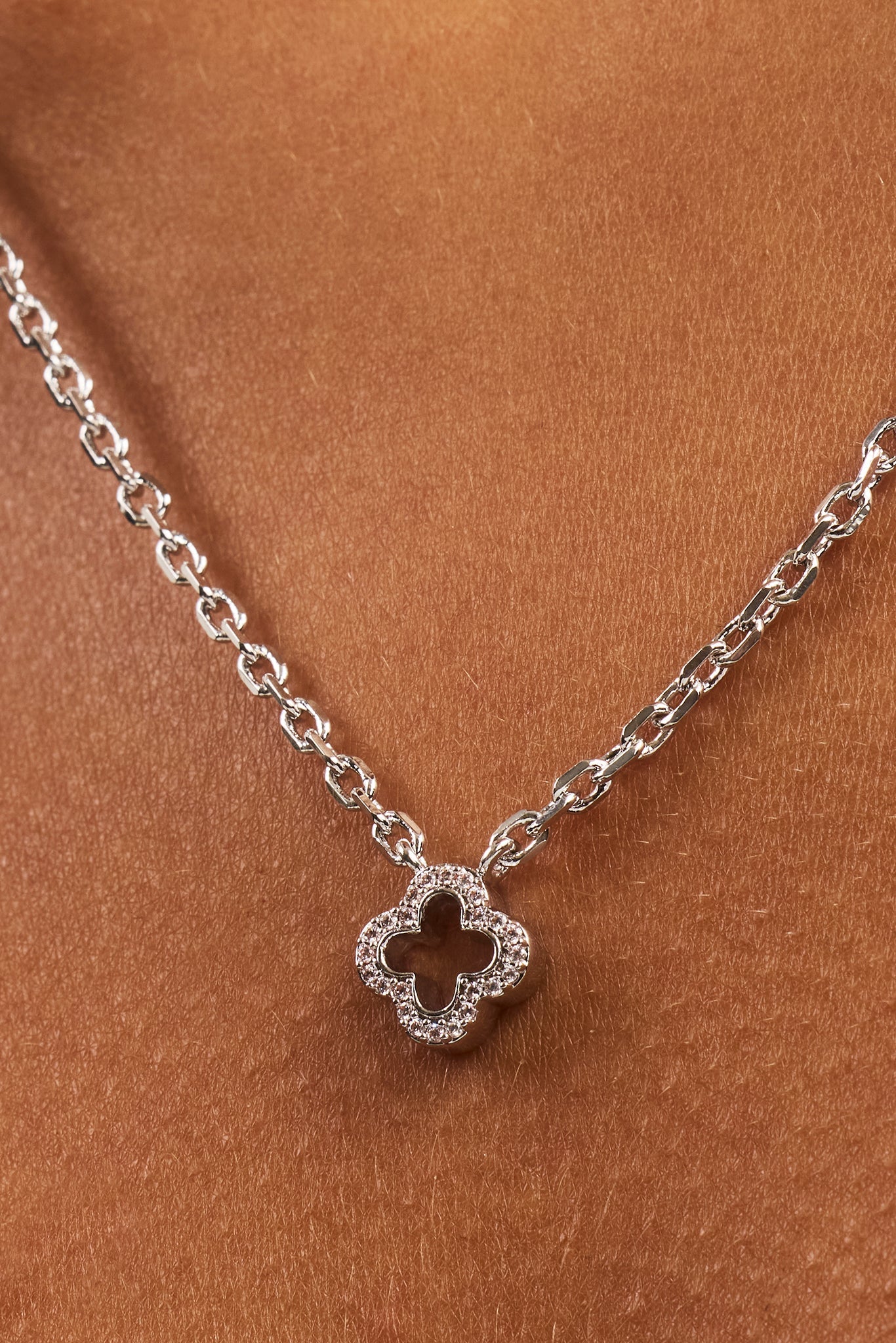 Iced Motif Necklace - 10mm - White