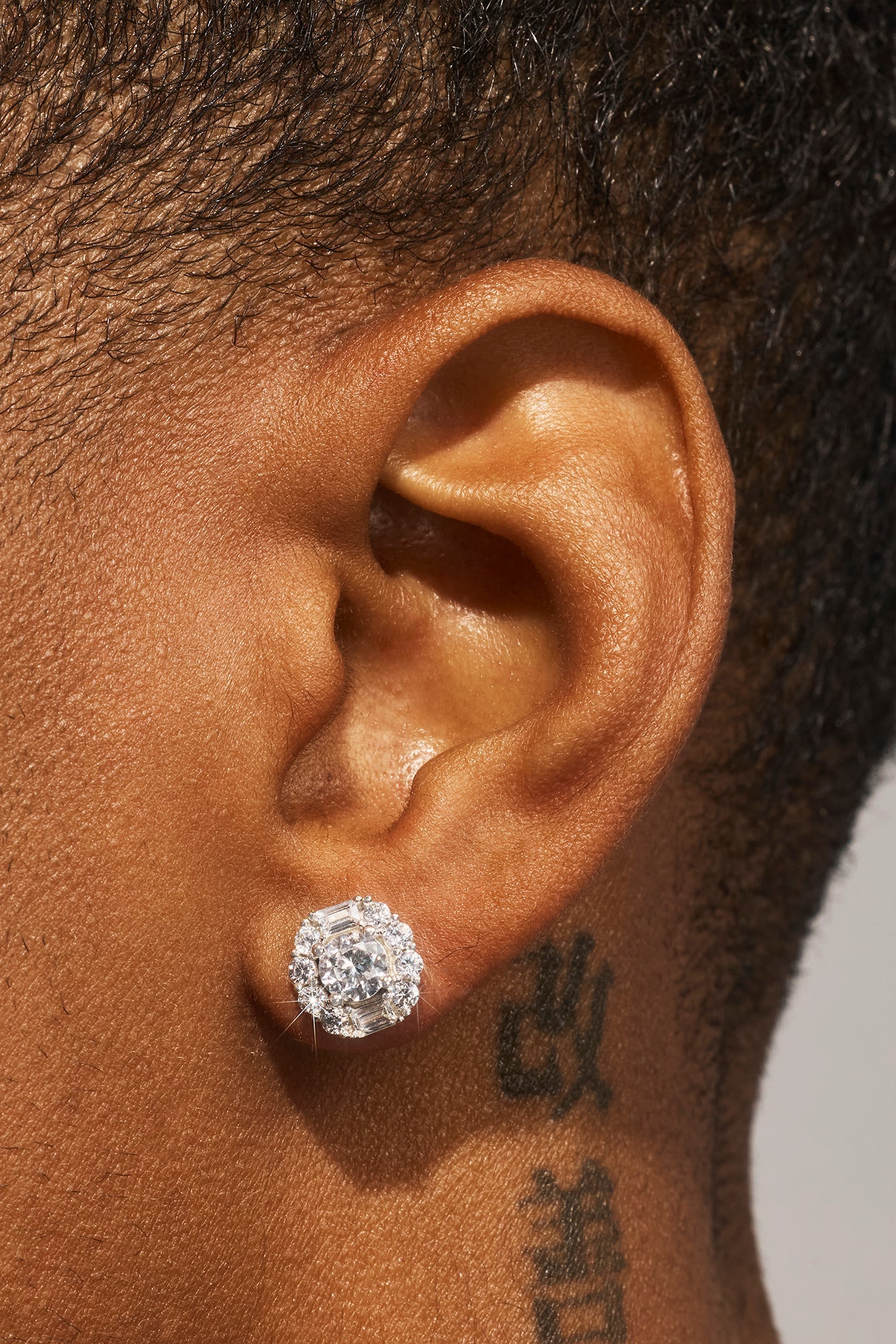 Round Baguette Cluster Stud Earrings - 9mm - White