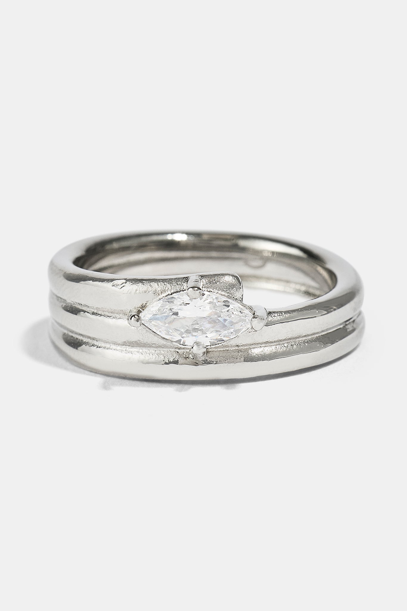Triple Row Polished Stone Ring - 8mm - White