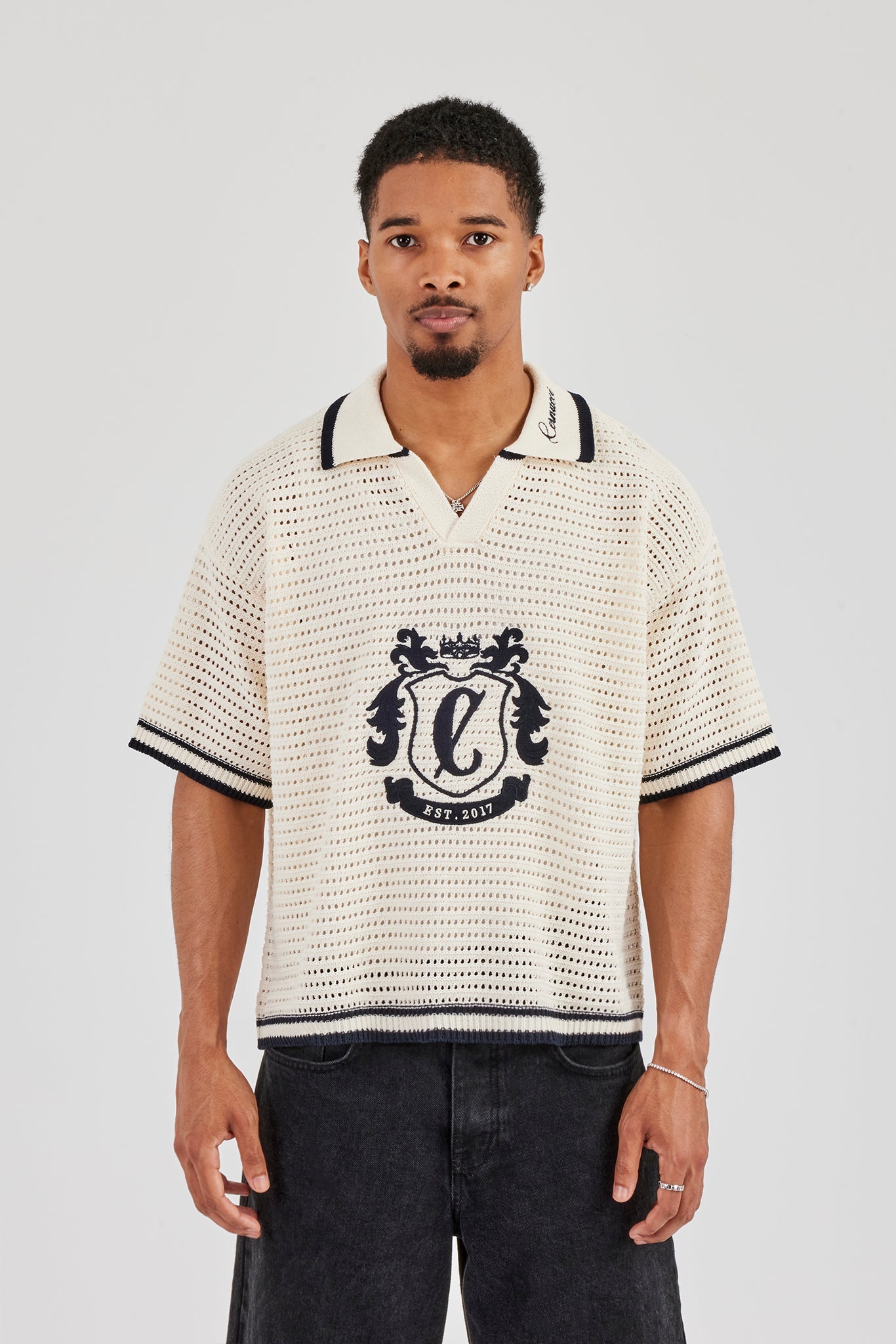 Crest Embroidered Knit Polo - Off White