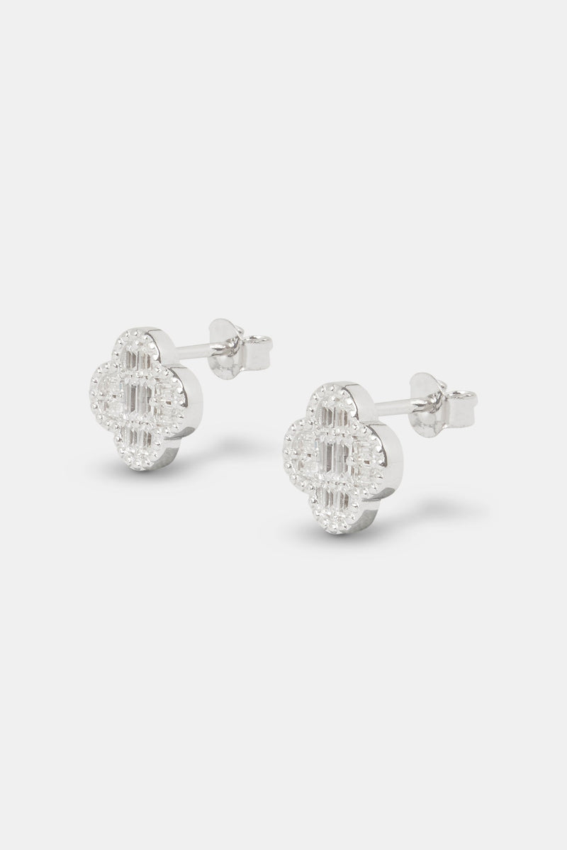 Women's Baguette Motif Stud Earrings - 10mm