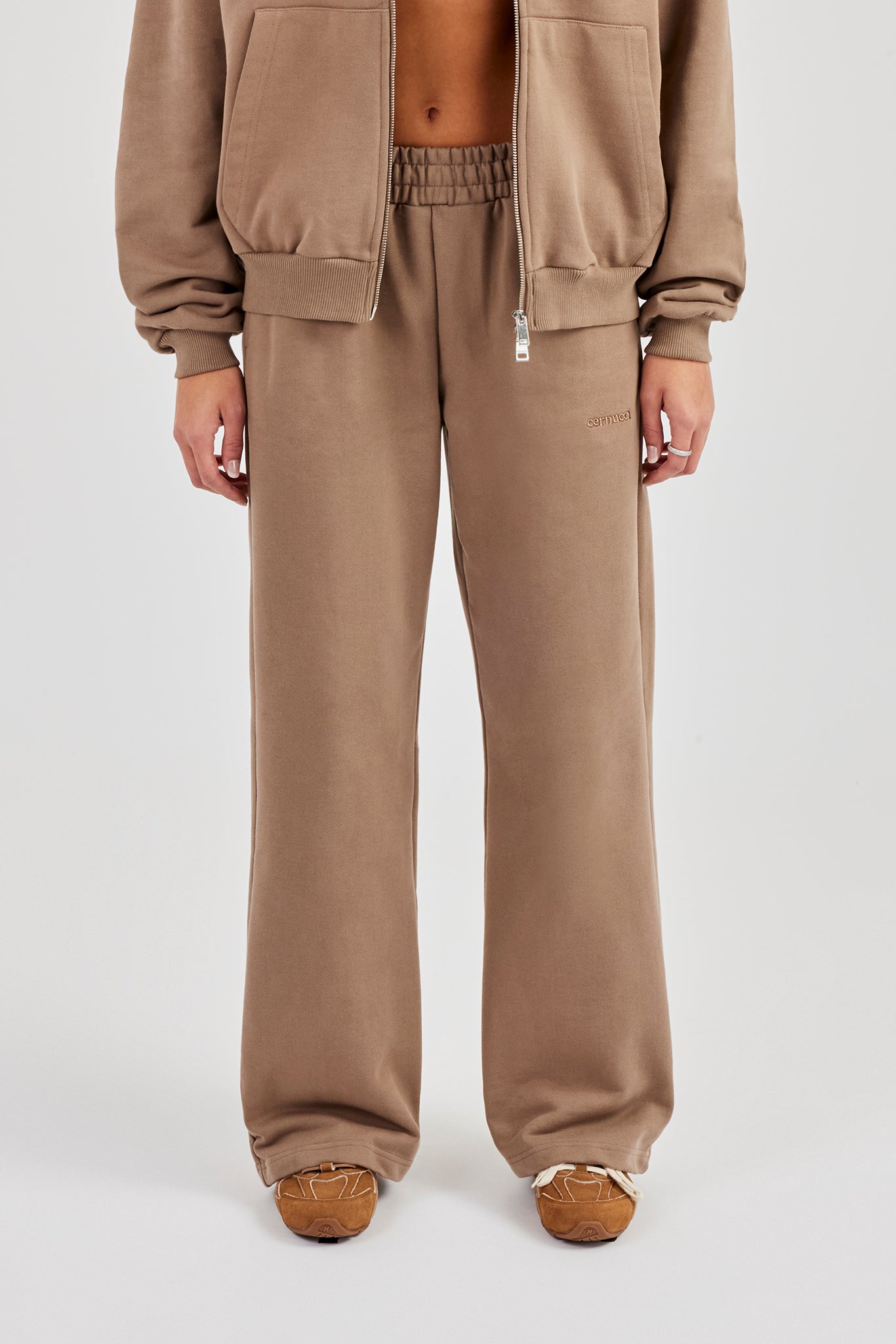 Cernucci Wide Leg Jogger - Taupe