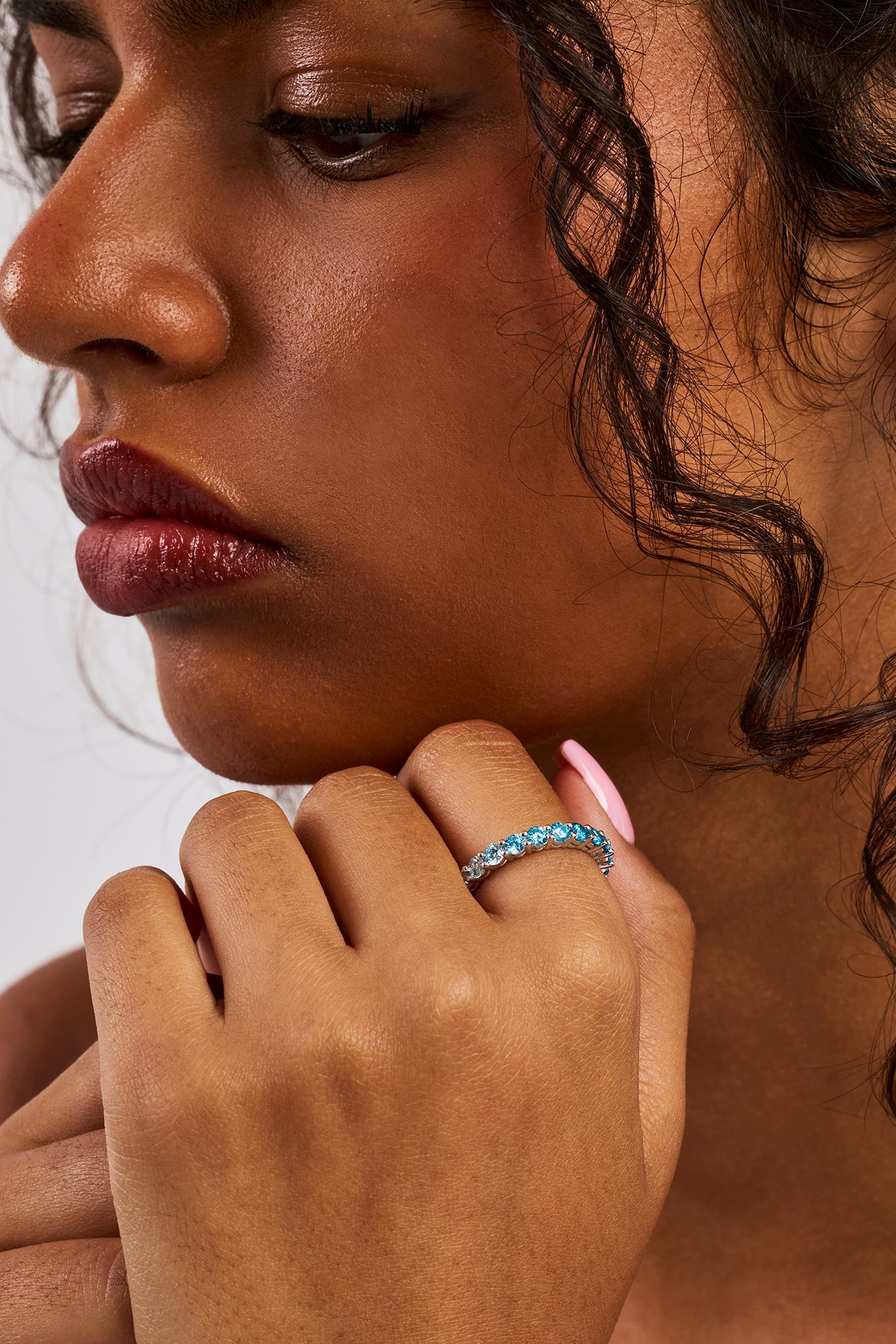 Blue Gradient Tennis Ring - 3mm - White