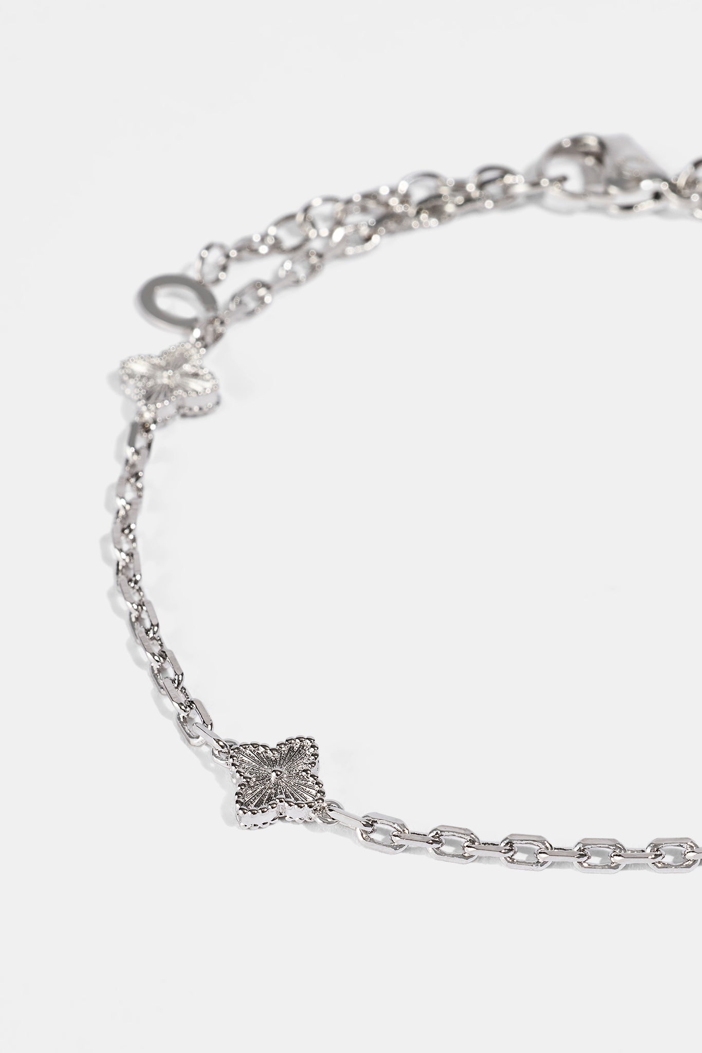 Polished Motif Rolo Bracelet - 8mm