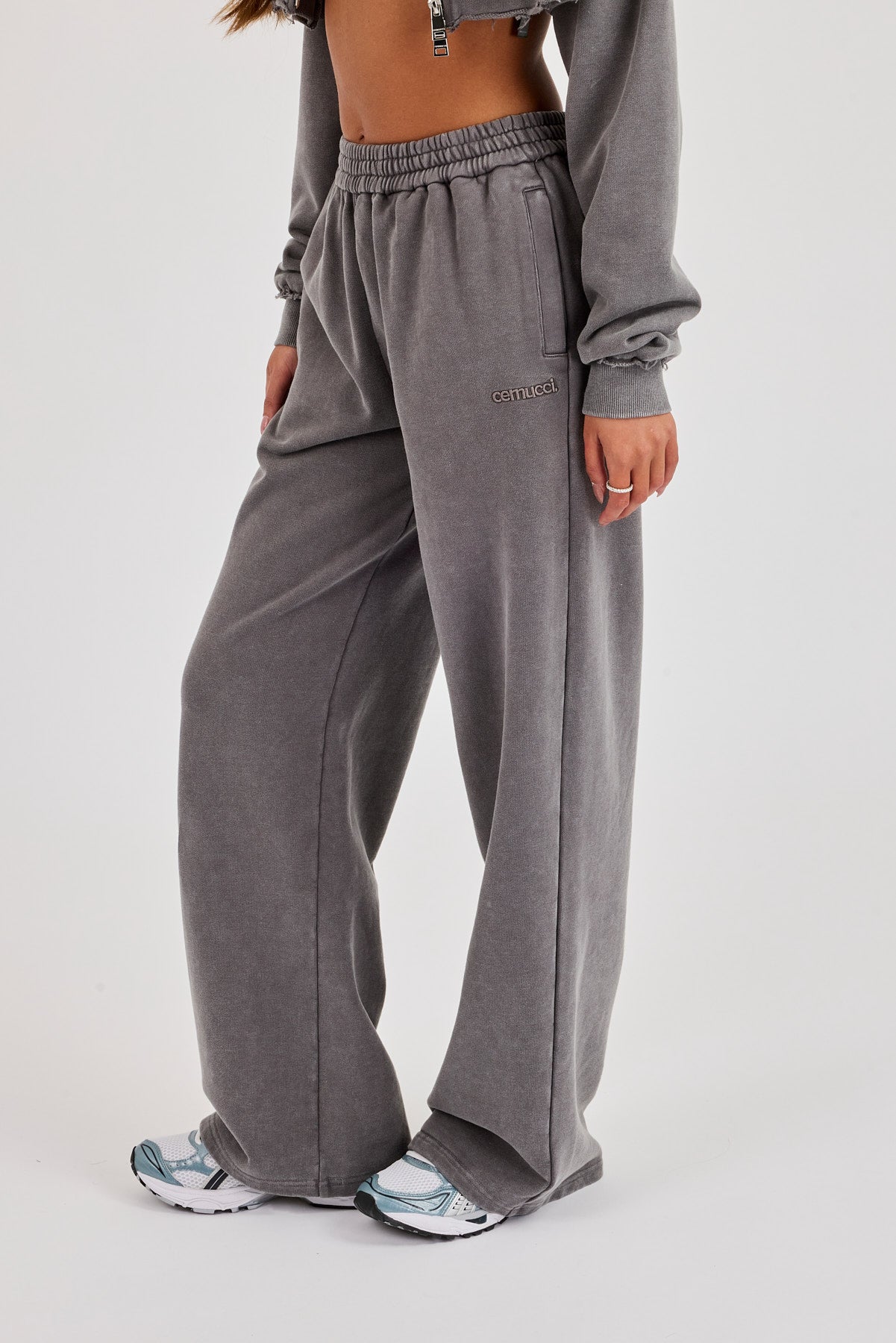 Washed Logo Wide Leg Jogger - Grey