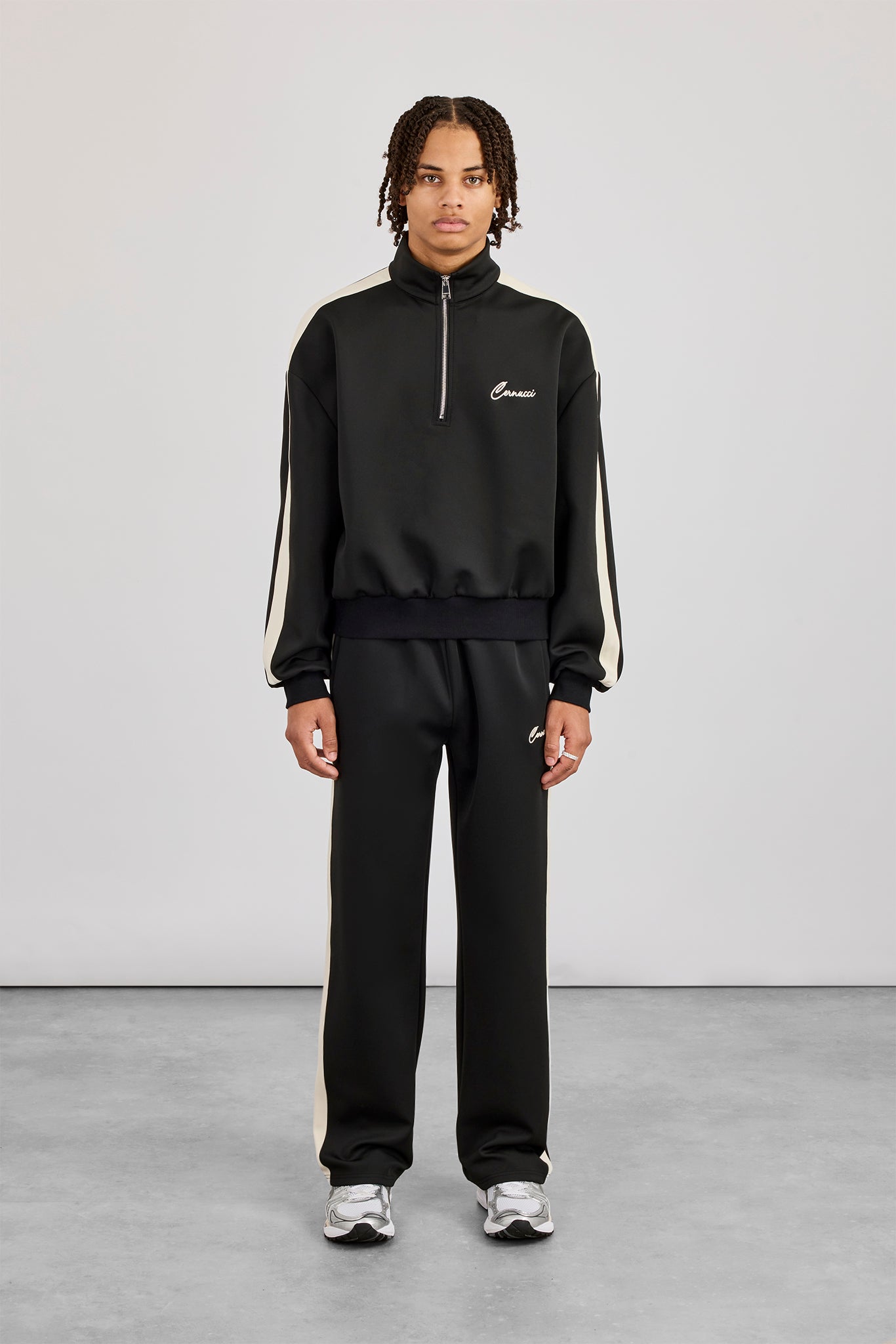 Half Zip Funnel Neck With Side Panel & Relaxed Jogger - Black