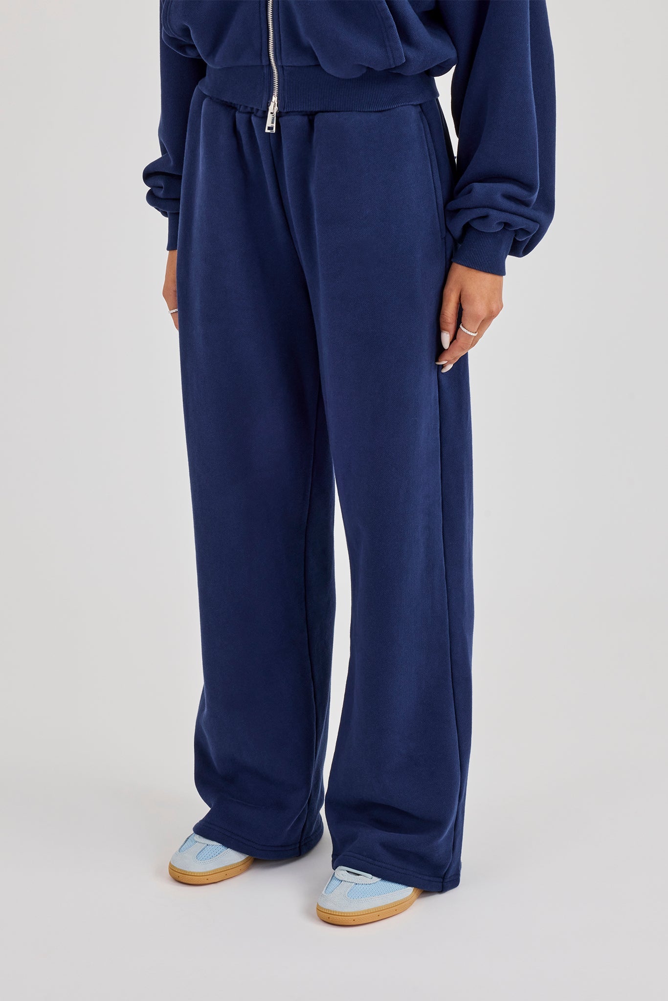 Washed Applique Logo Wide Leg Jogger - Navy