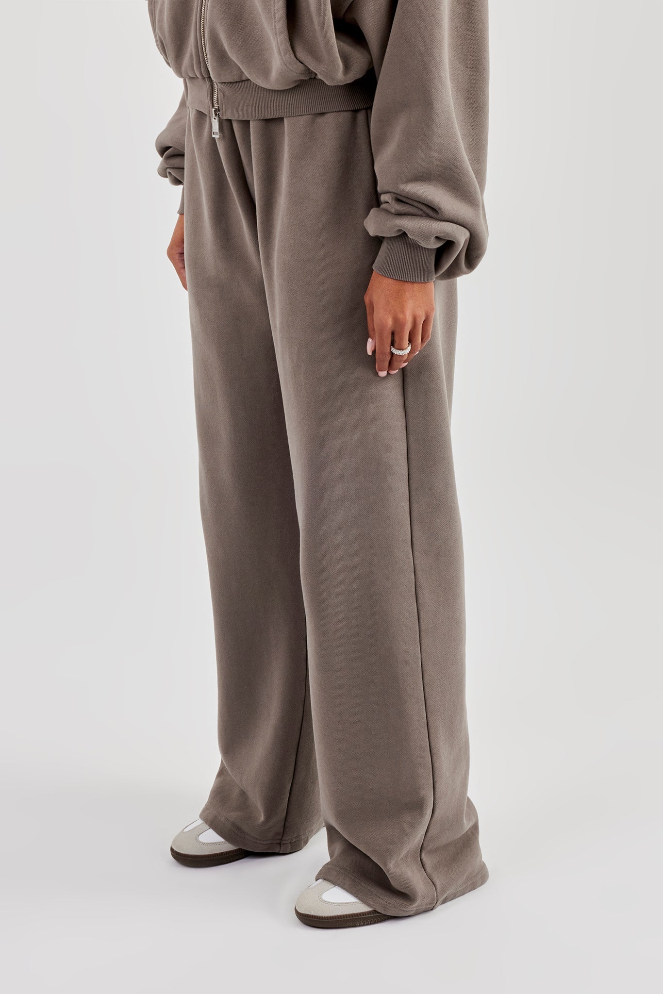Washed Applique Logo Wide Leg Jogger - Grey