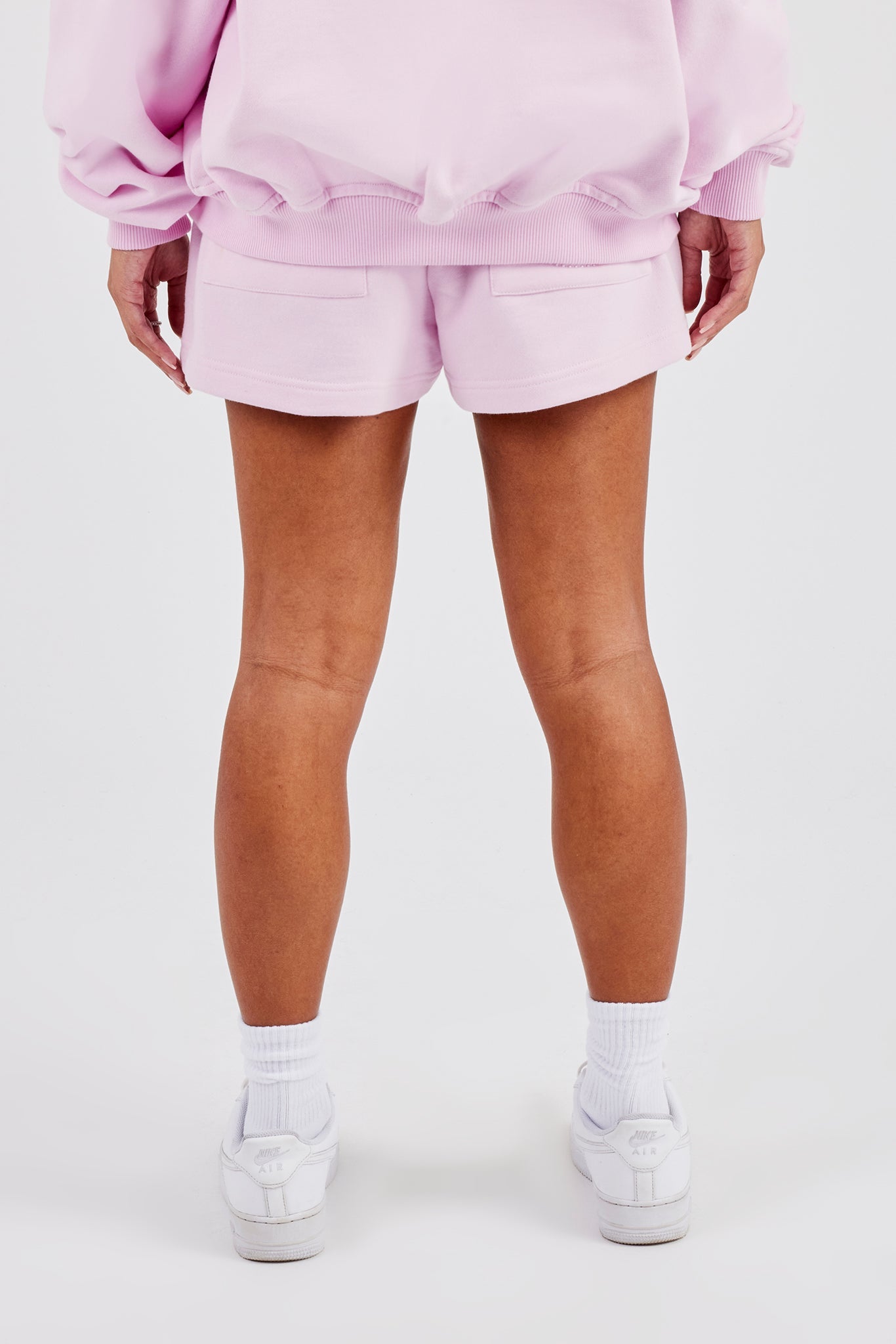 Embroidered C Short - Pink