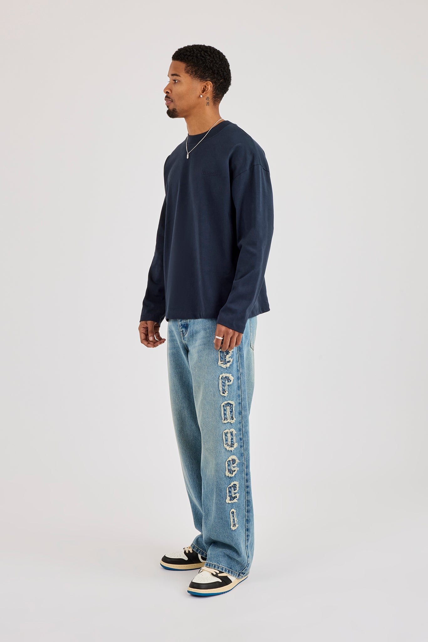 Long Sleeve Embroidered T-Shirt - Navy