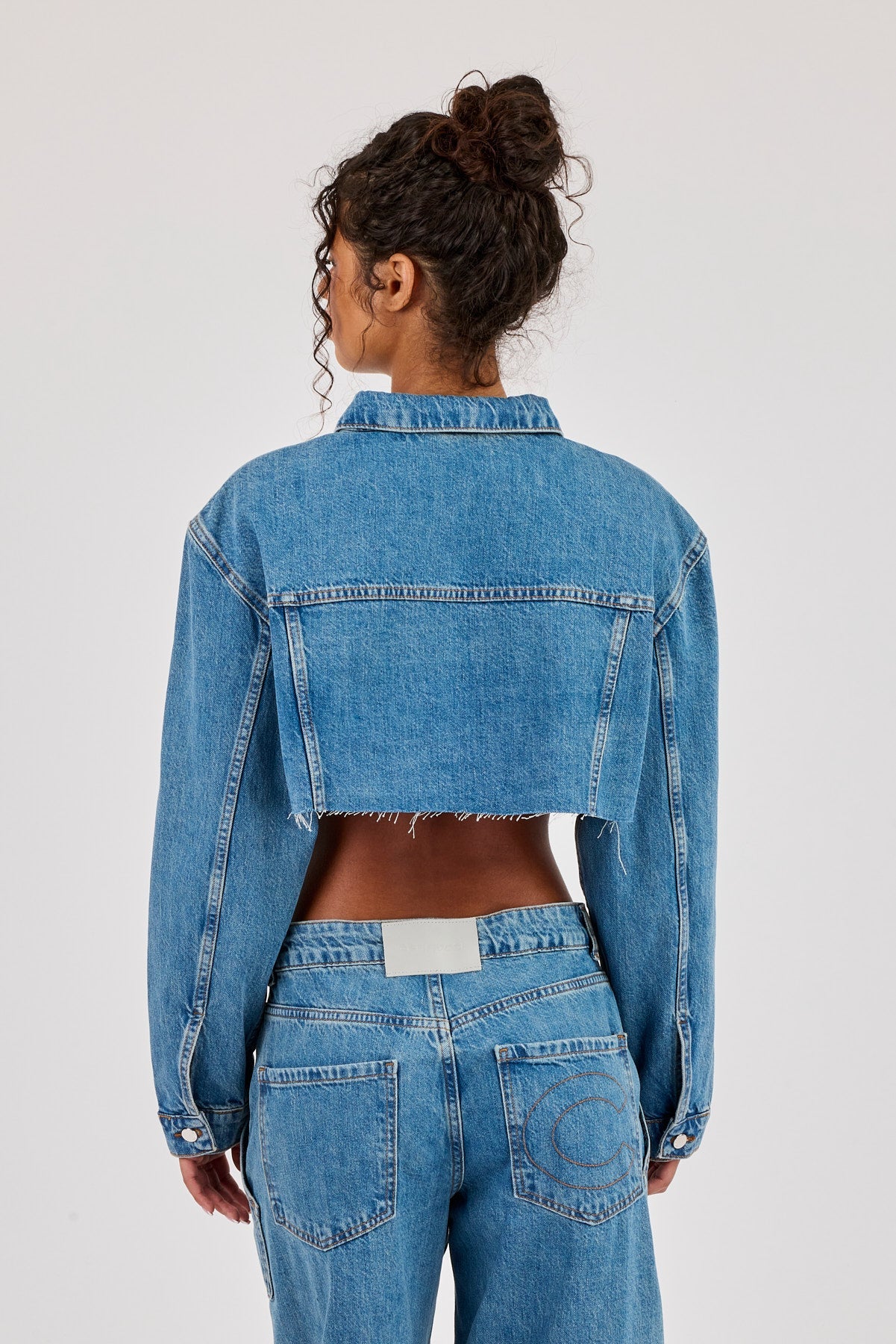 Super Cropped Denim Jacket - Mid Blue