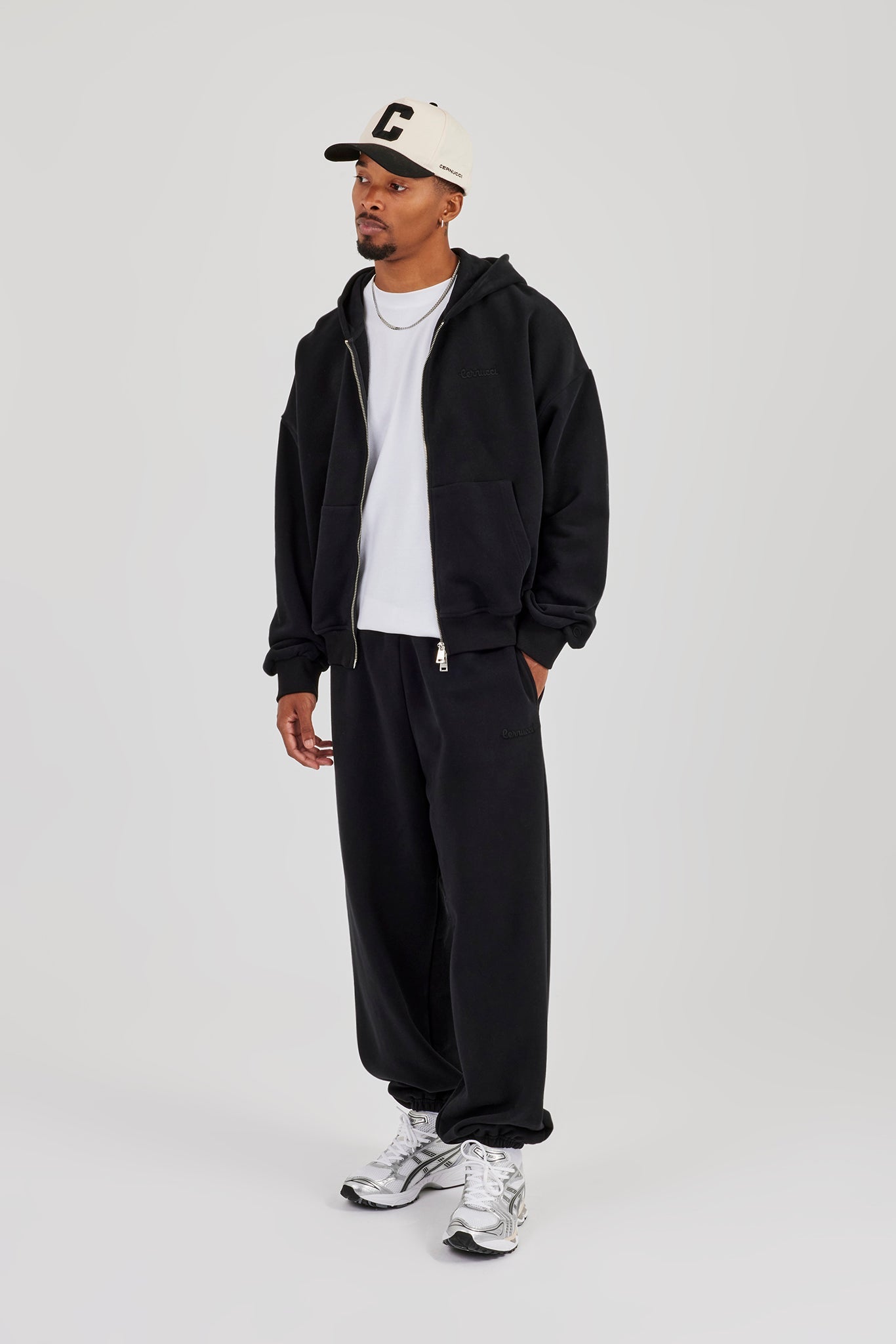 Zip Hoodie & Cuffed Jogger - Black