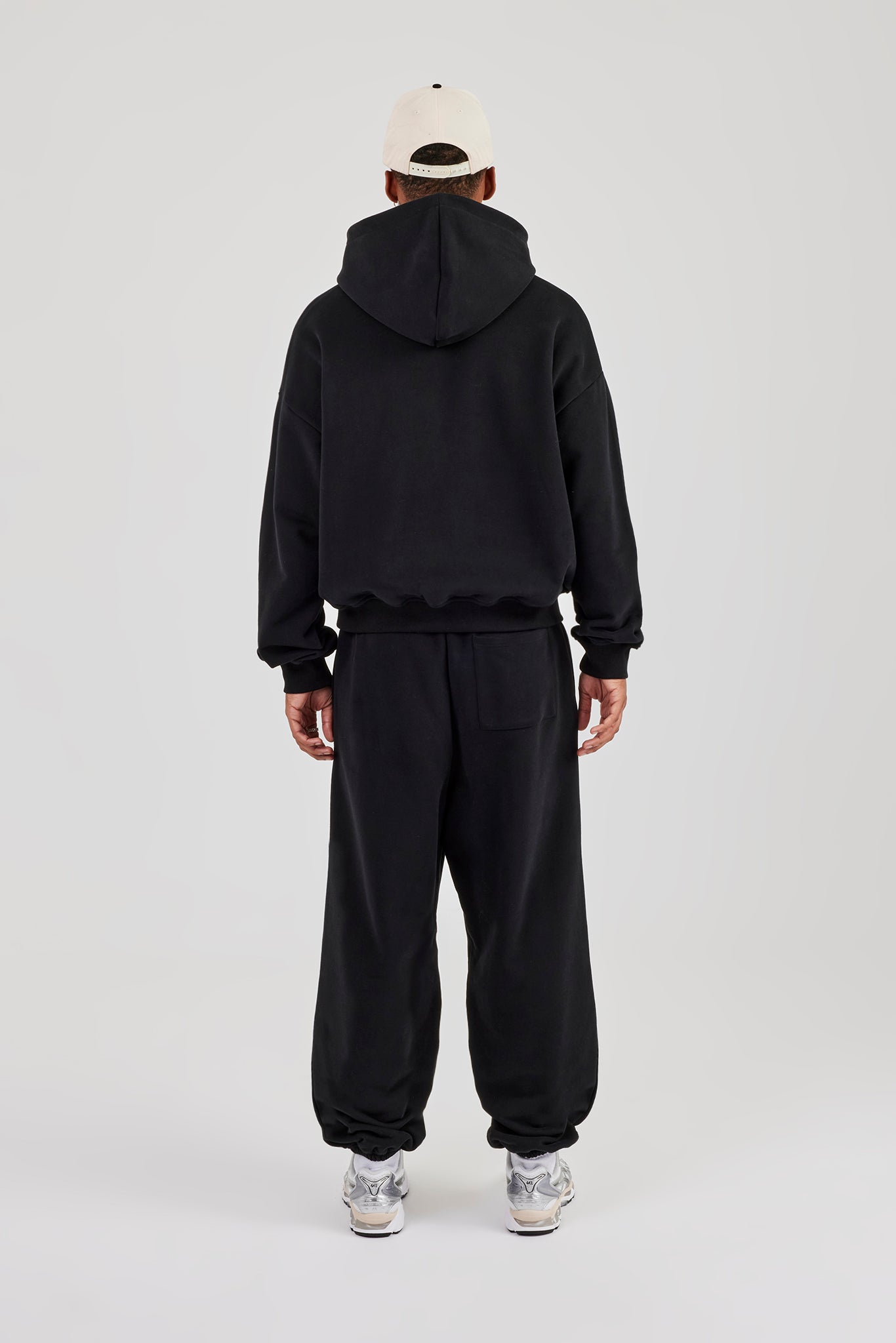 Boxy Hoodie & Cuffed Jogger - Black