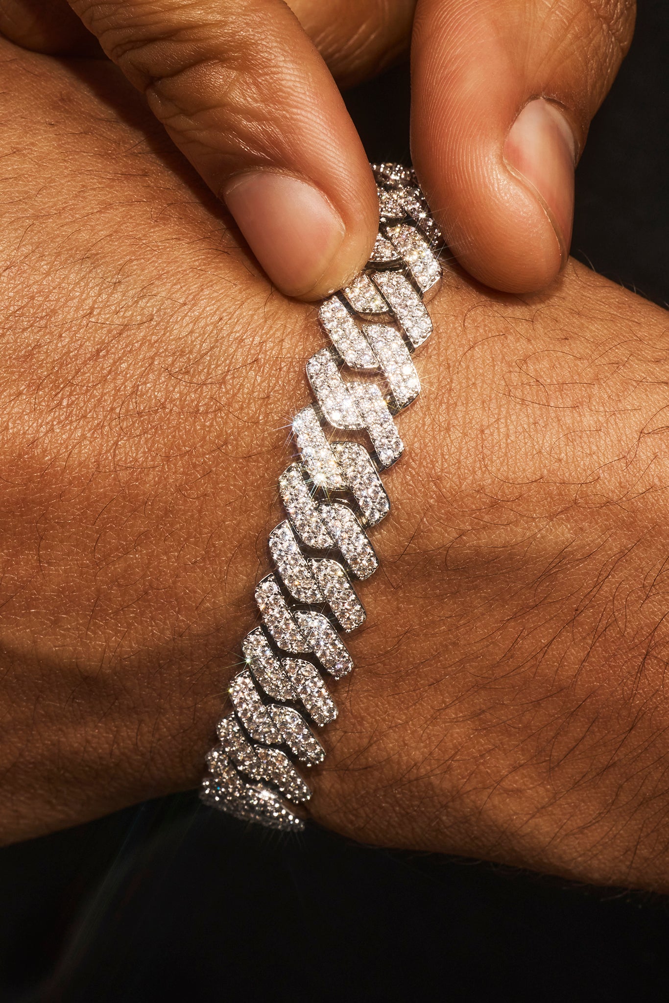 Iced Prong Cuban Bracelet - 10mm - White